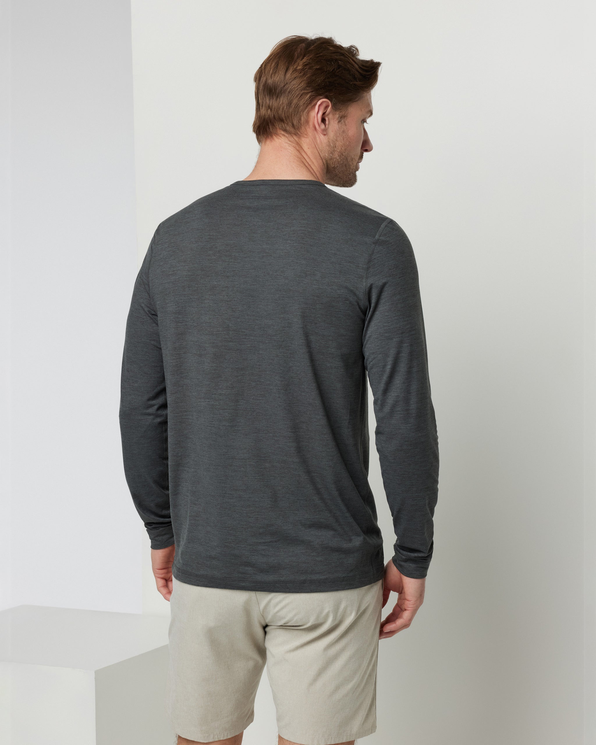 Long-Sleeve Ease Performance Henley | Charcoal Heather