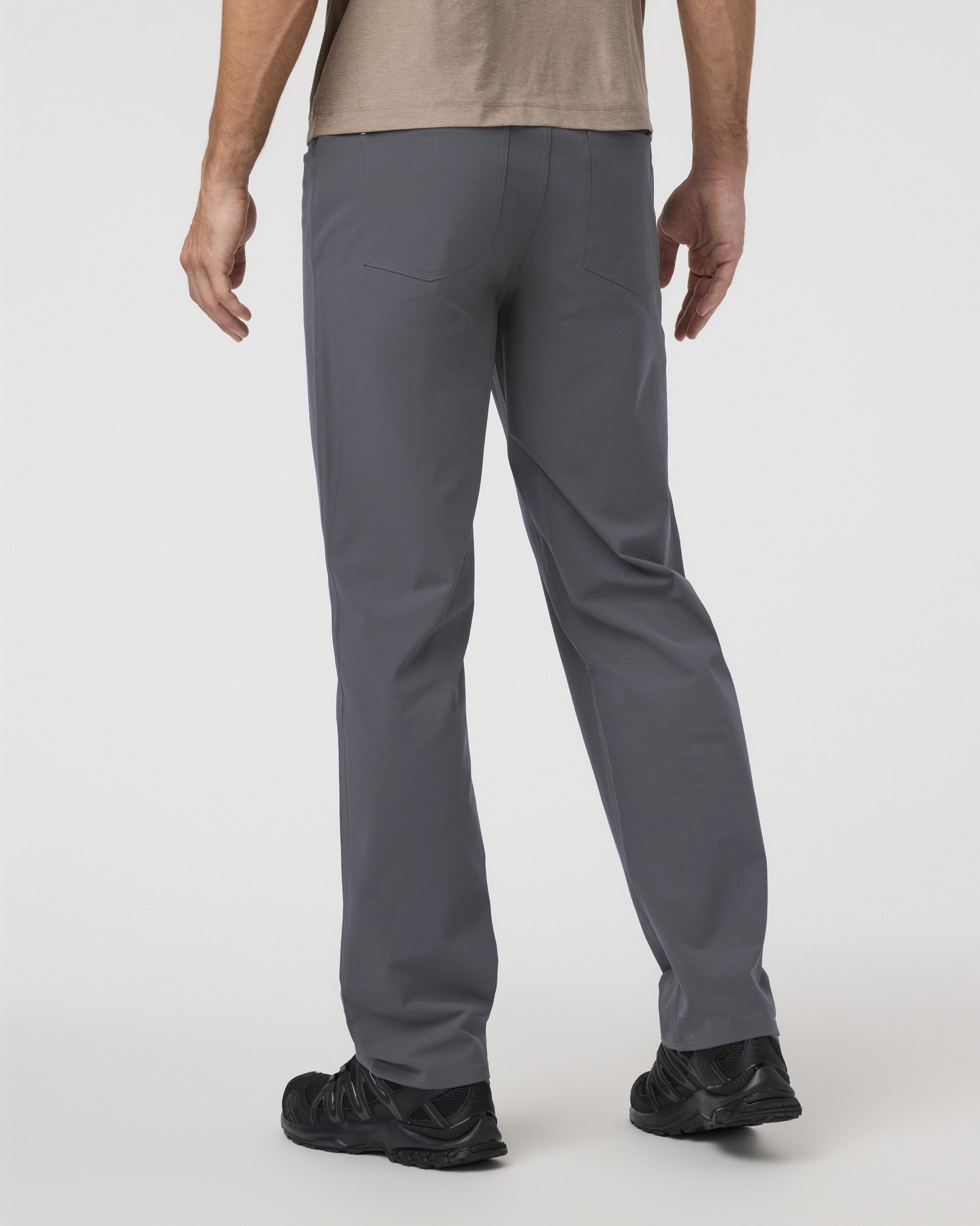 Meta Pant Relaxed Fit 32" | Charcoal