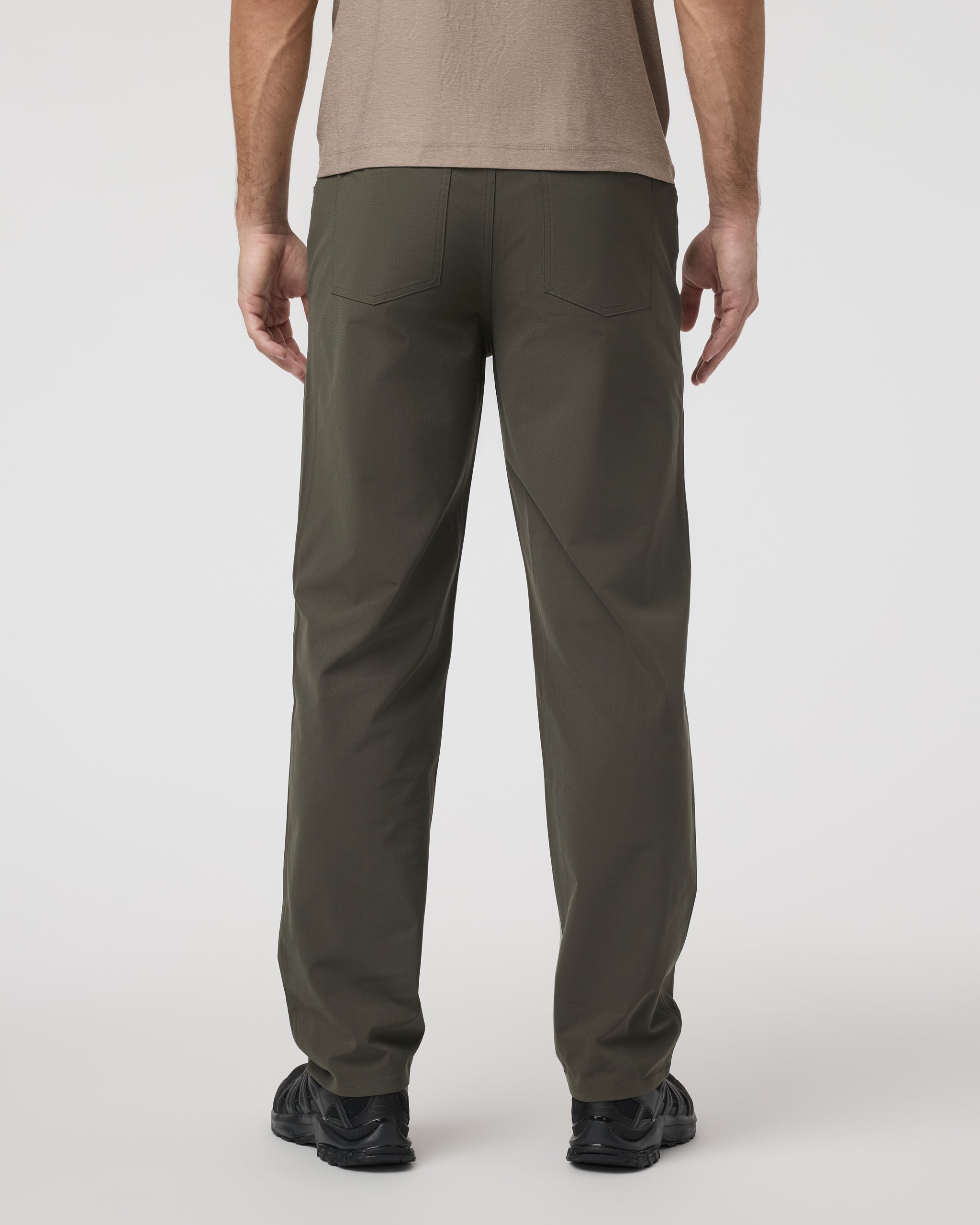 Meta Pant Relaxed Fit 32" | Dark Oregano