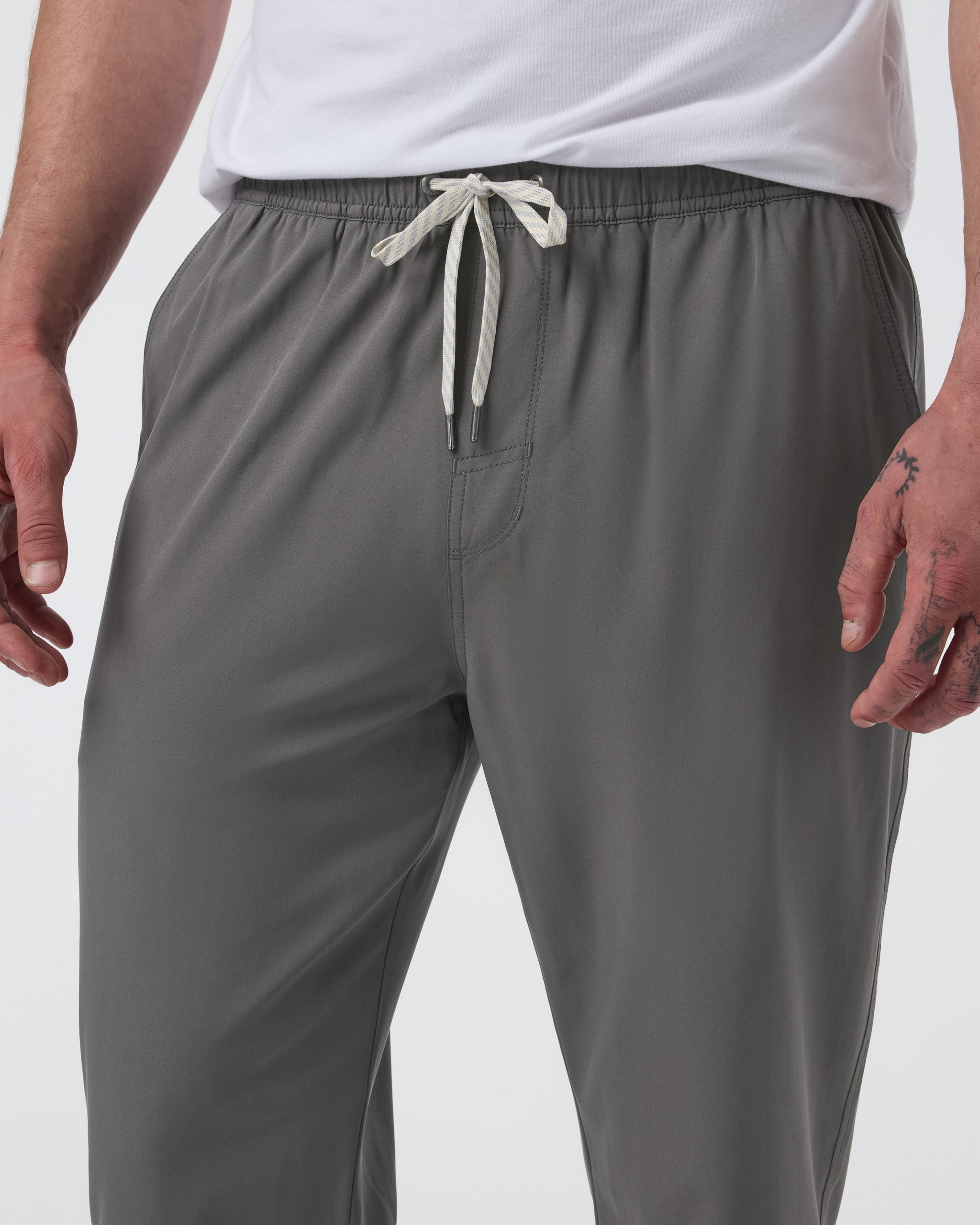 Kore Jogger Lined 28" | Warm Grey
