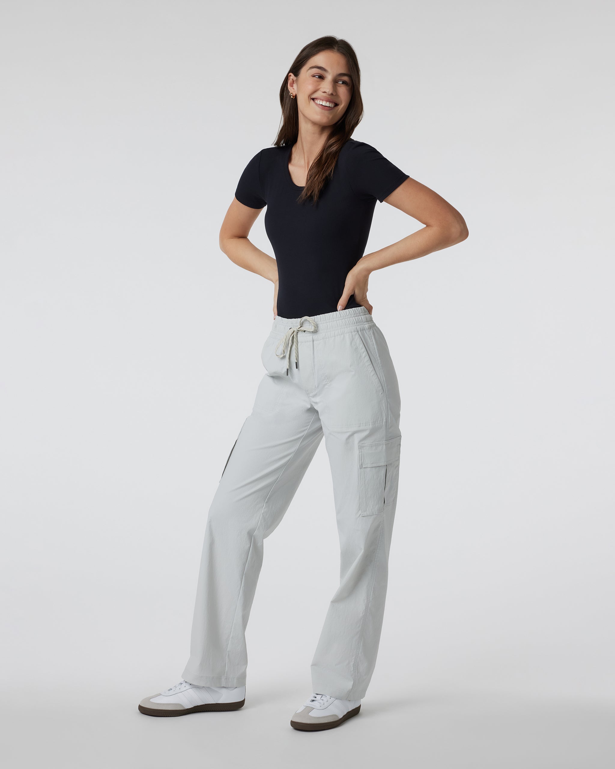 Short Sleeve Pose Bodysuit | Black