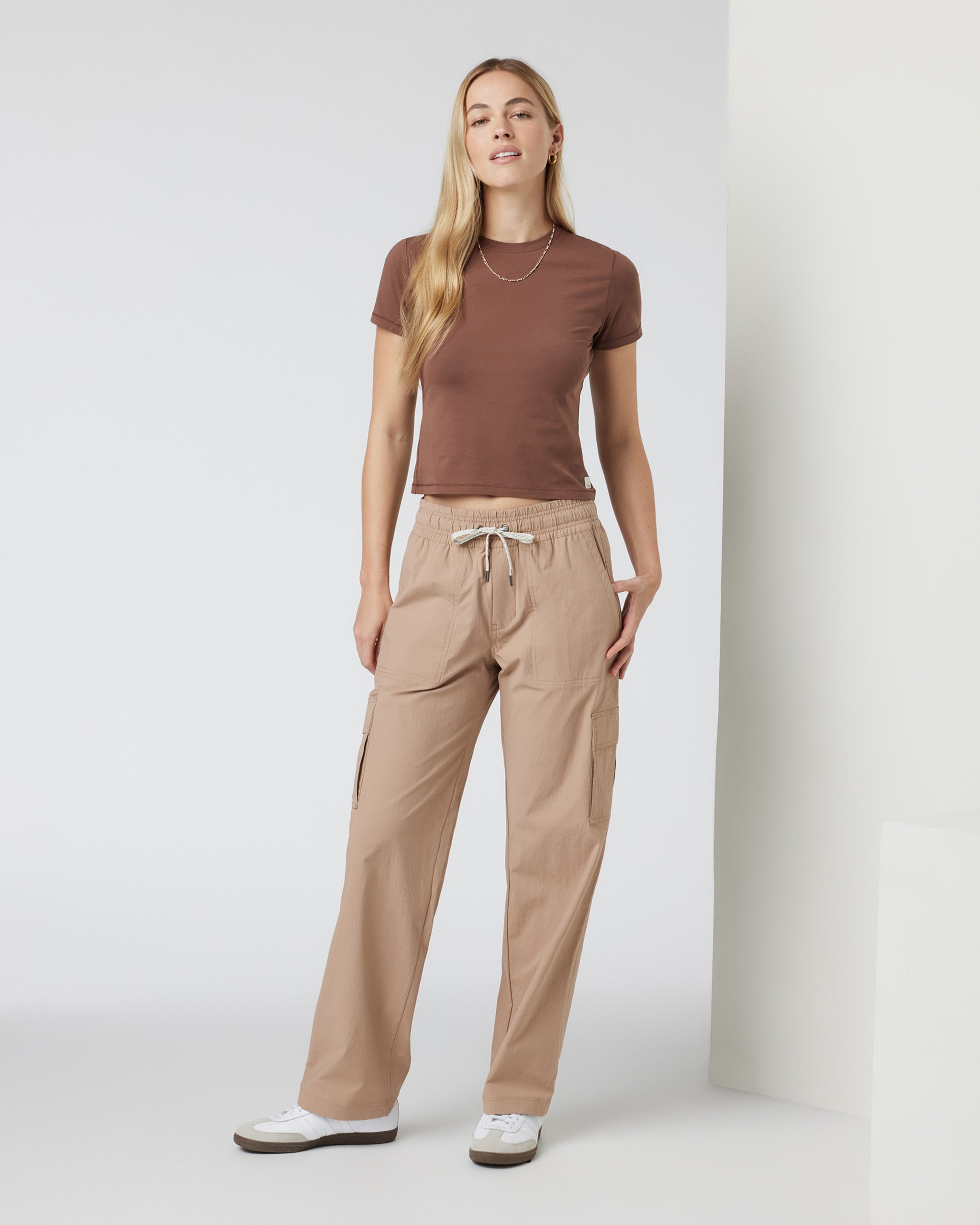 Feather Baby Tee | Pepper