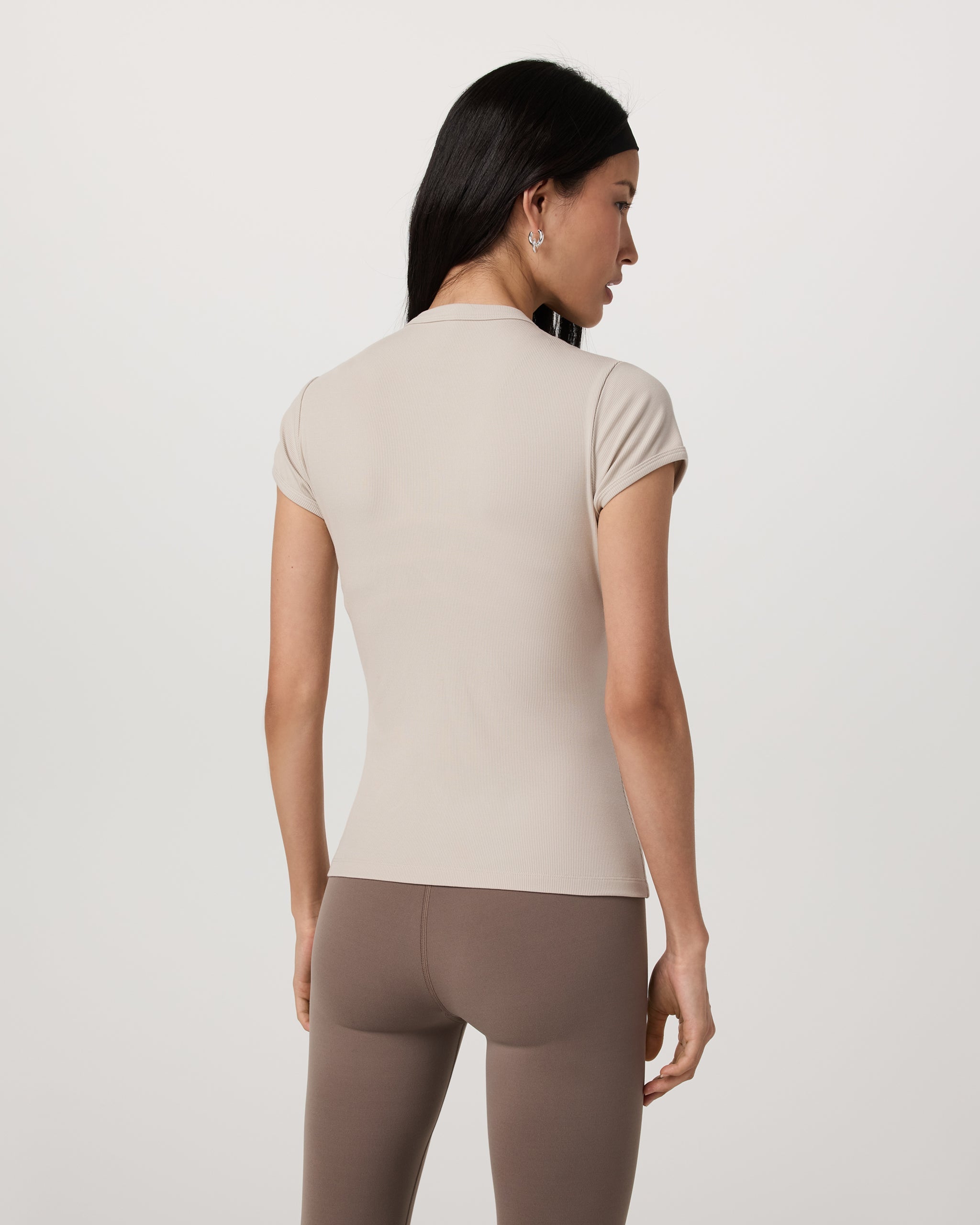 Short Sleeve Pose Button Up | Mushroom