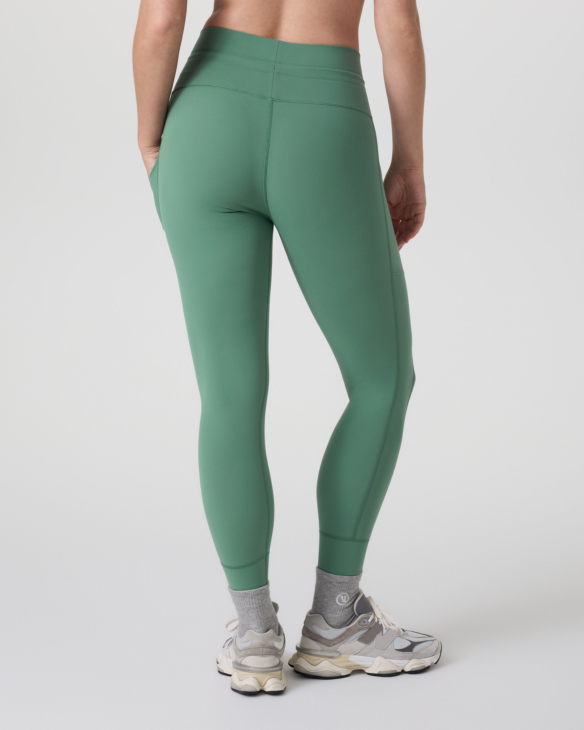 Daily Pocket Legging | Hedge Green