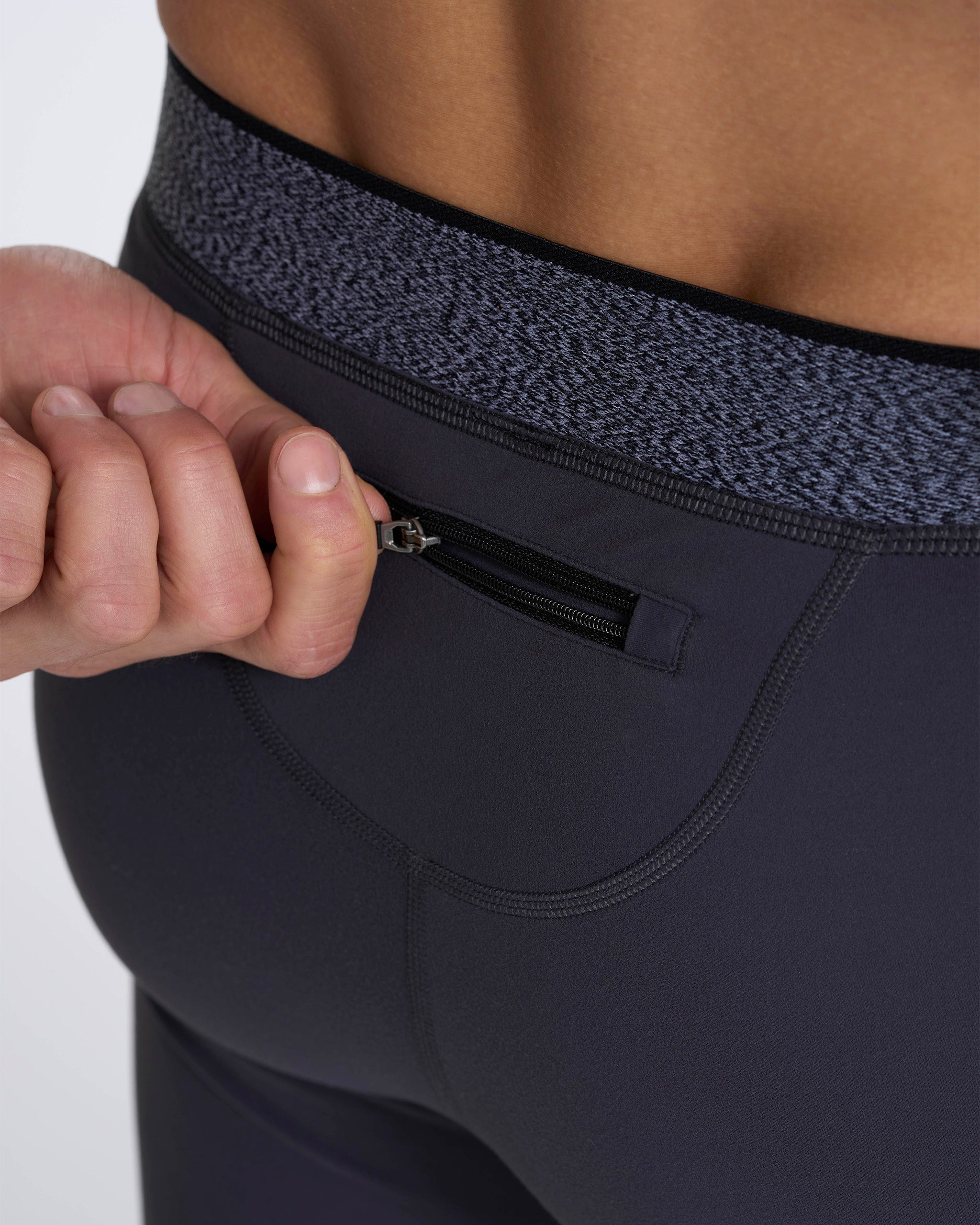 Limitless Compression Short | Charcoal