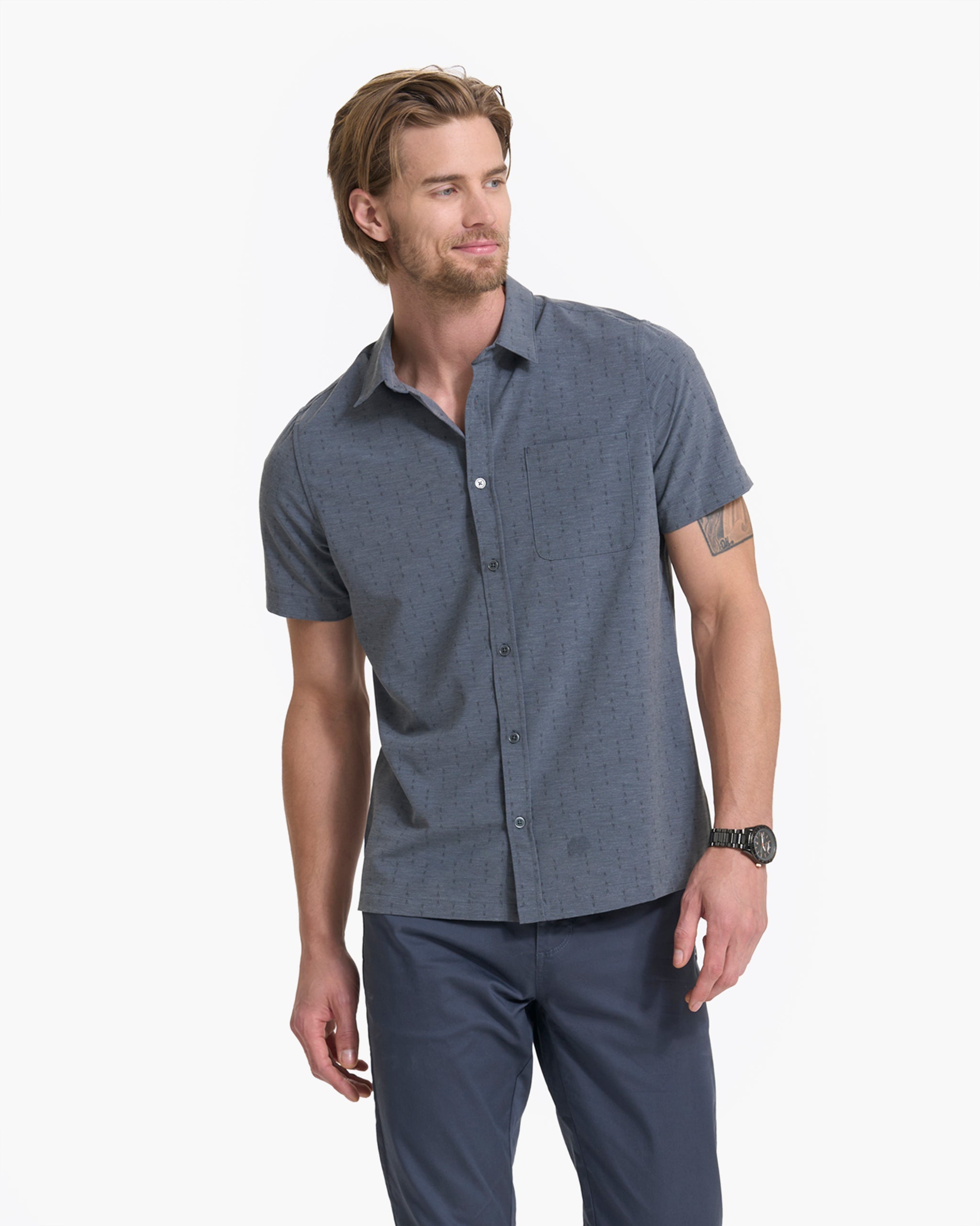 Short-Sleeve Bridge Button Down | Charcoal Arrows