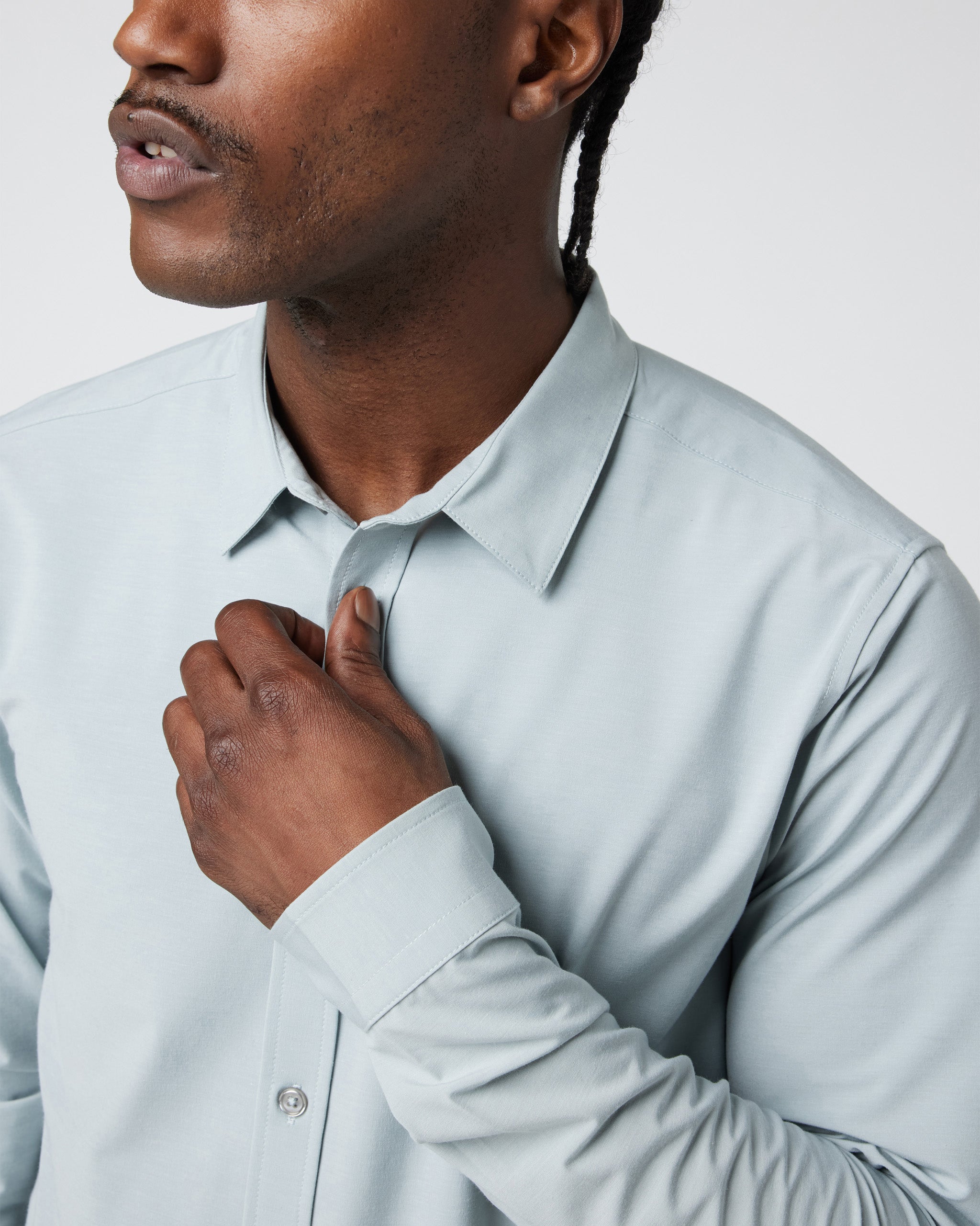 Long Sleeve Bridge Button Down | Chalk Blue