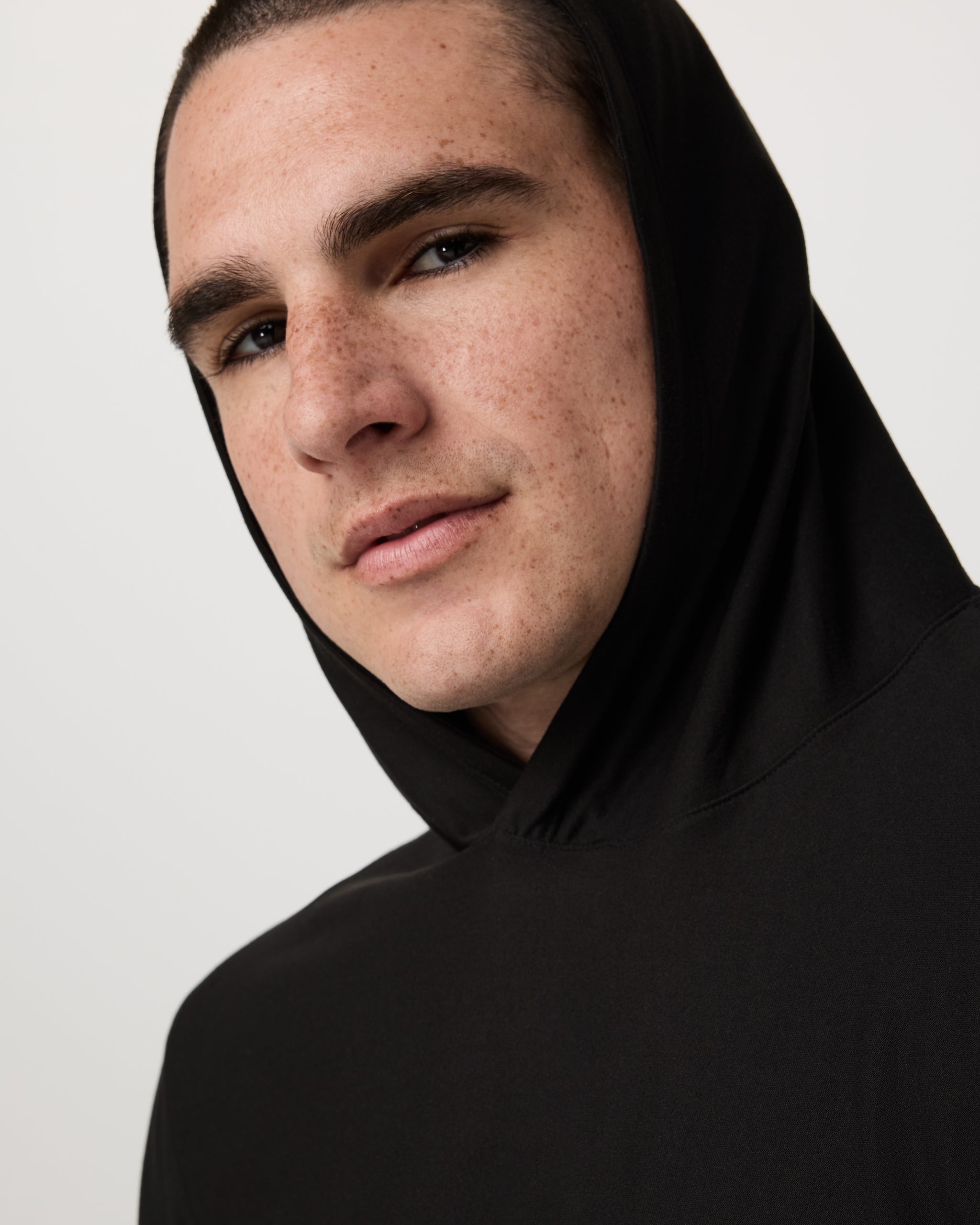 Strato Tech Hoodie | Black