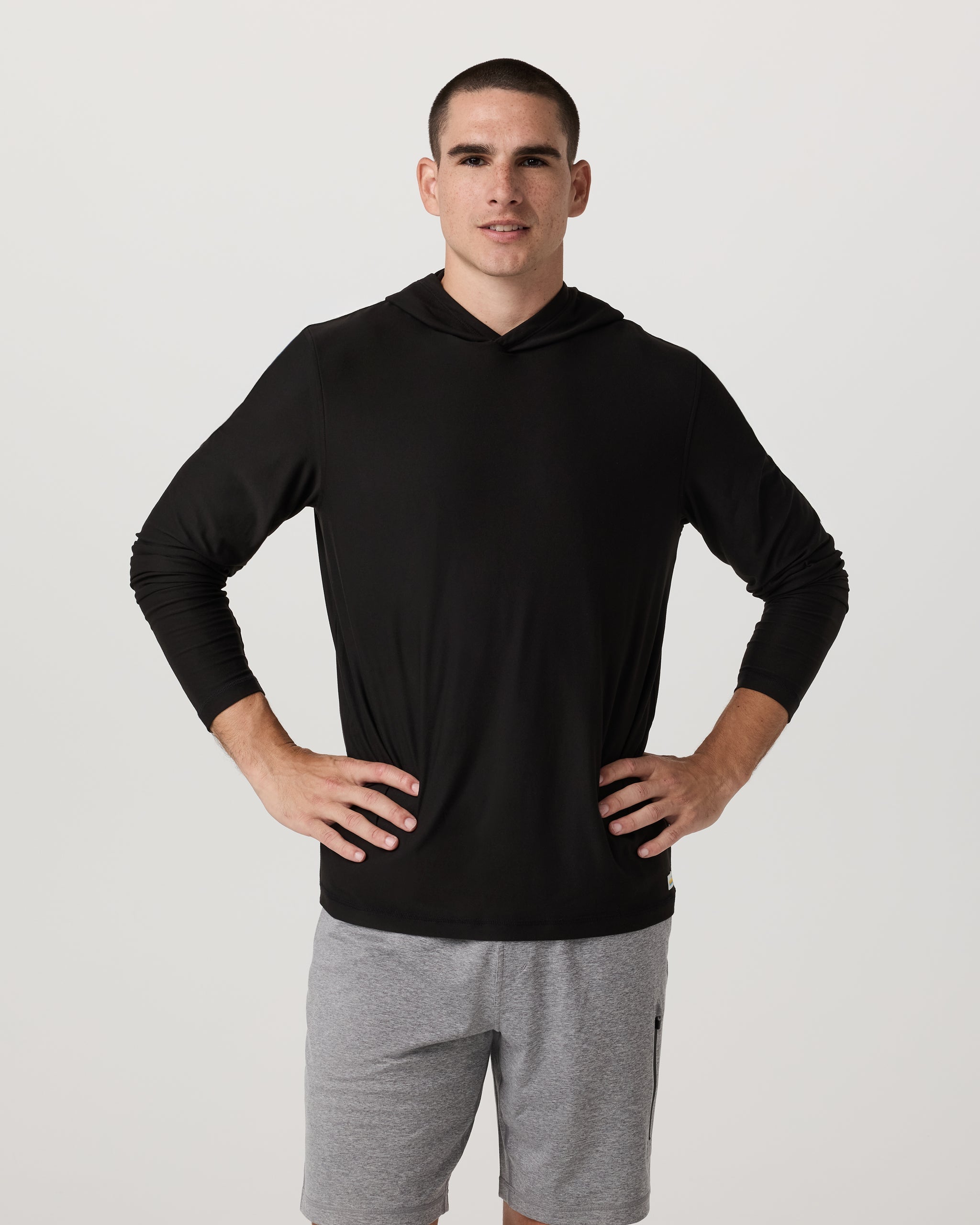 Strato Tech Hoodie | Black