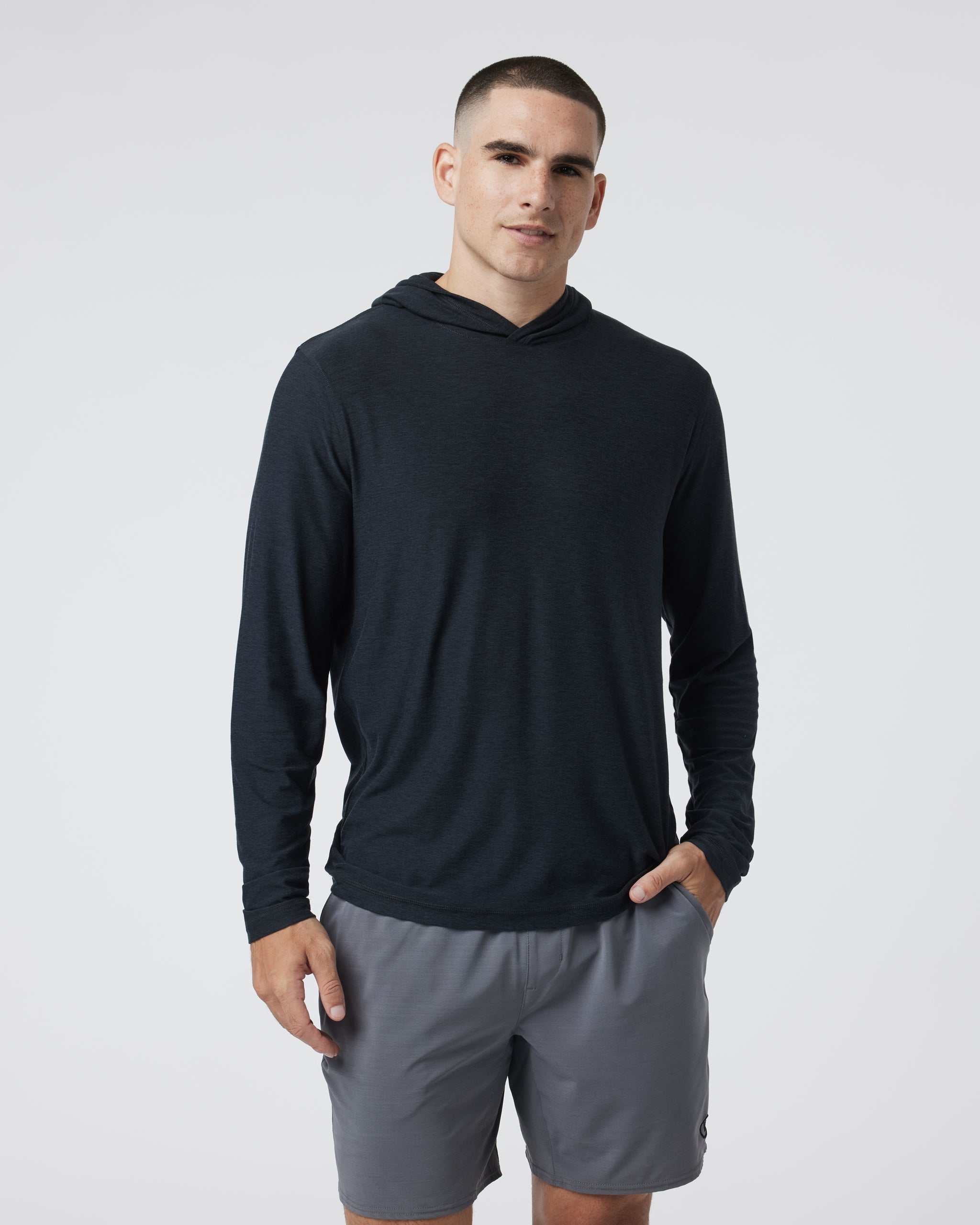 Strato Tech Hoodie | Black Heather