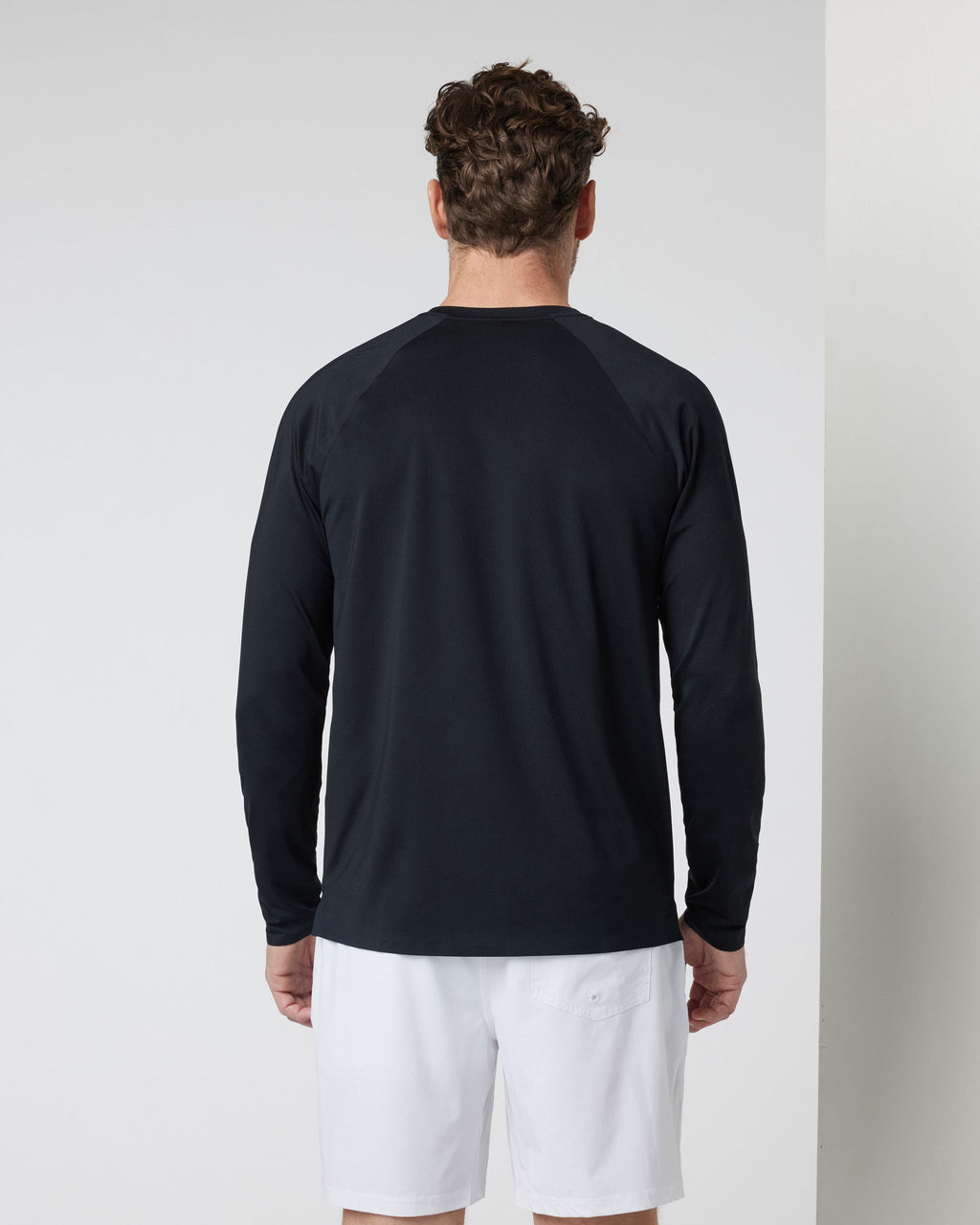 Long Sleeve Viewpoint Performance Tee | Black