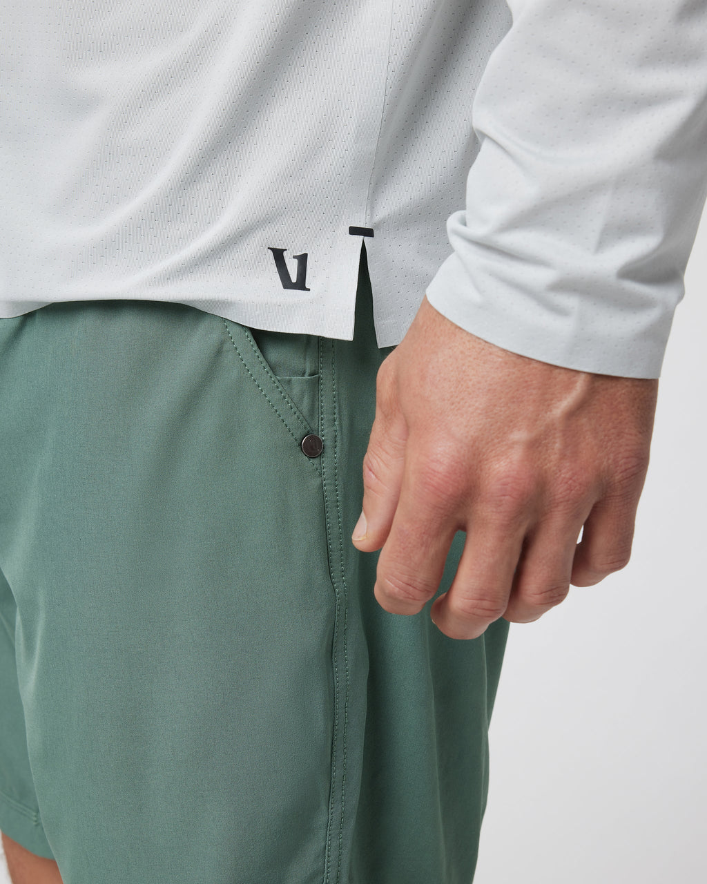 Long Sleeve Viewpoint Performance Tee | Sky Grey