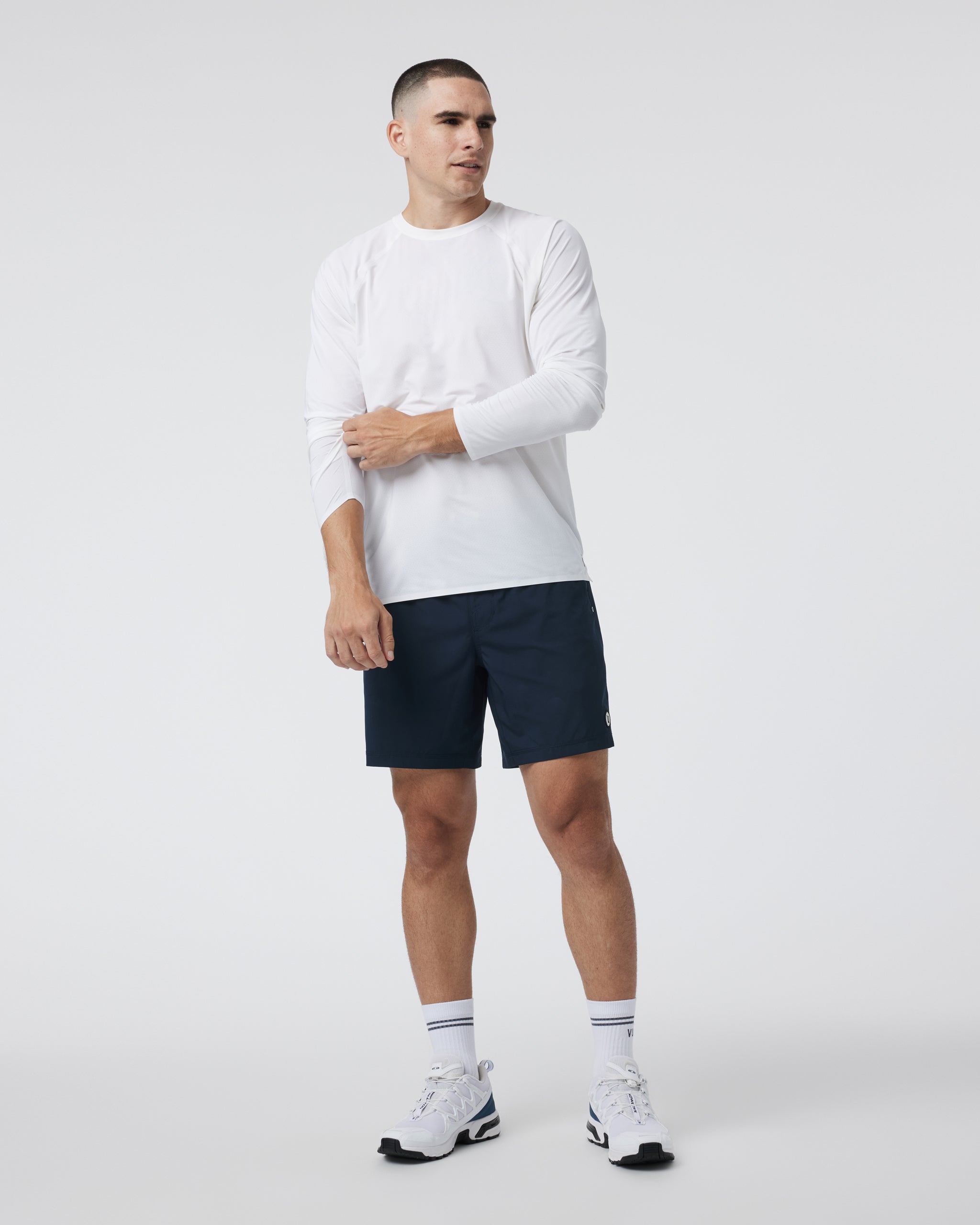 Long Sleeve Viewpoint Performance Tee | White