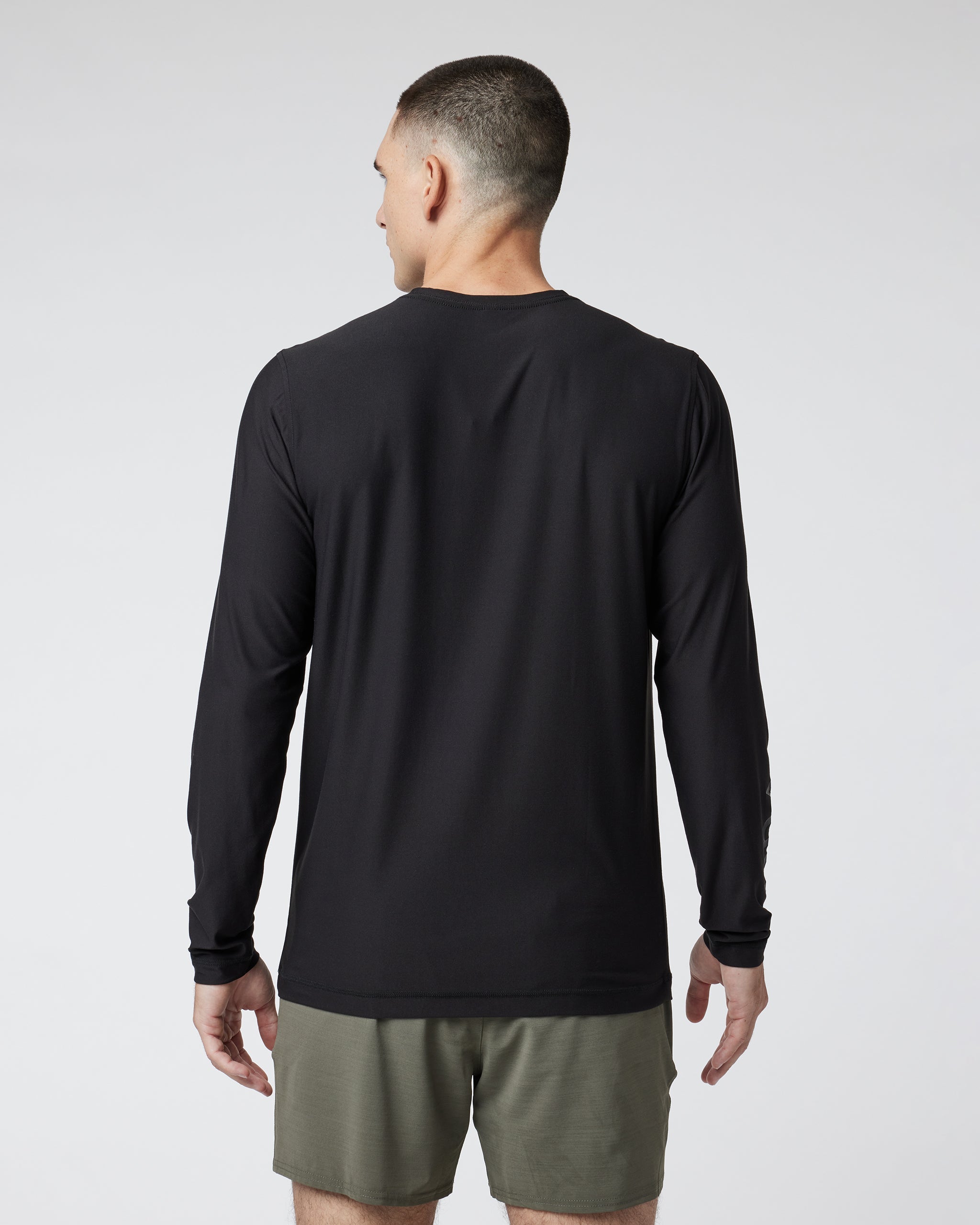 Long Sleeve Strato Graphic Tee | Black