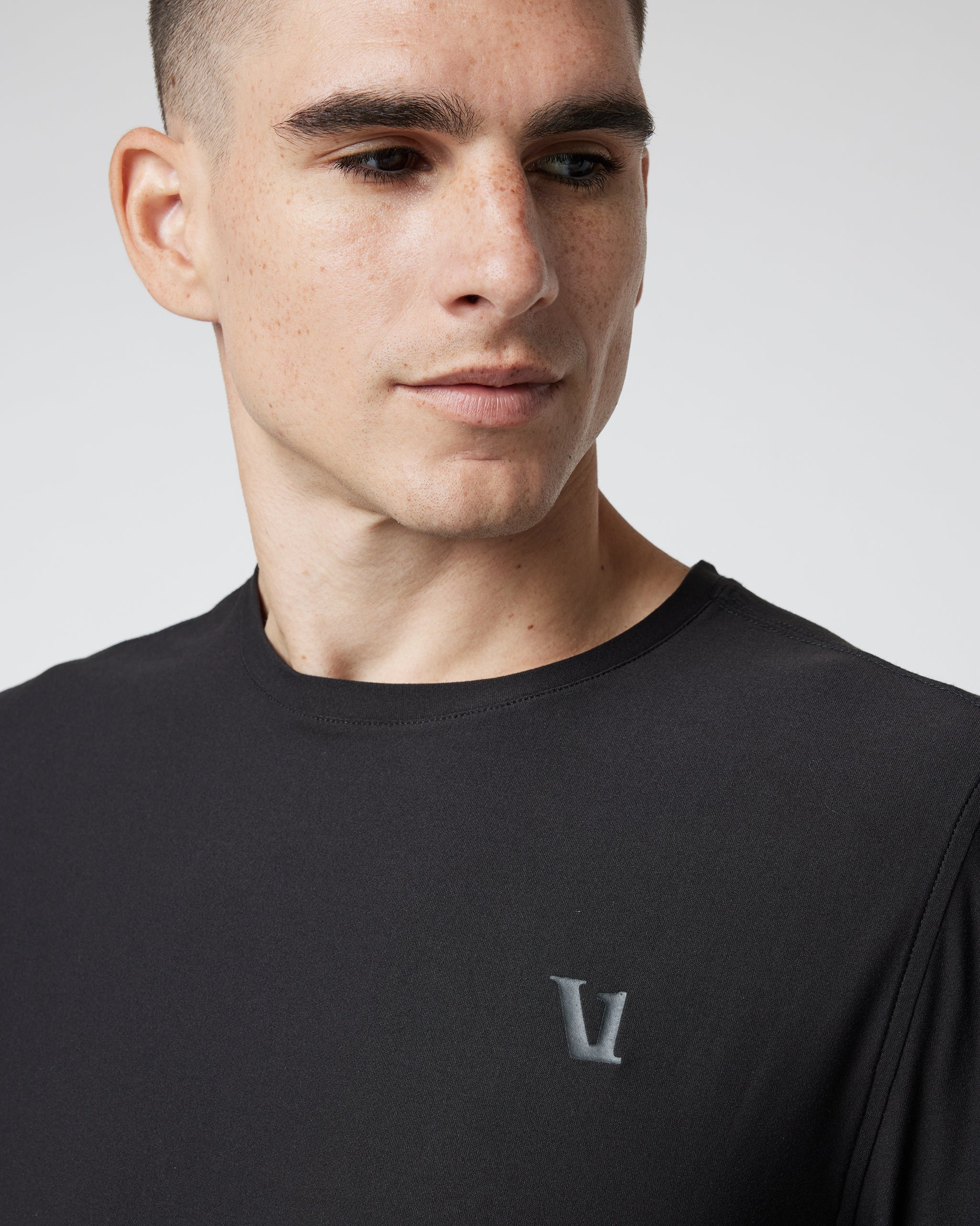Long Sleeve Strato Graphic Tee | Black