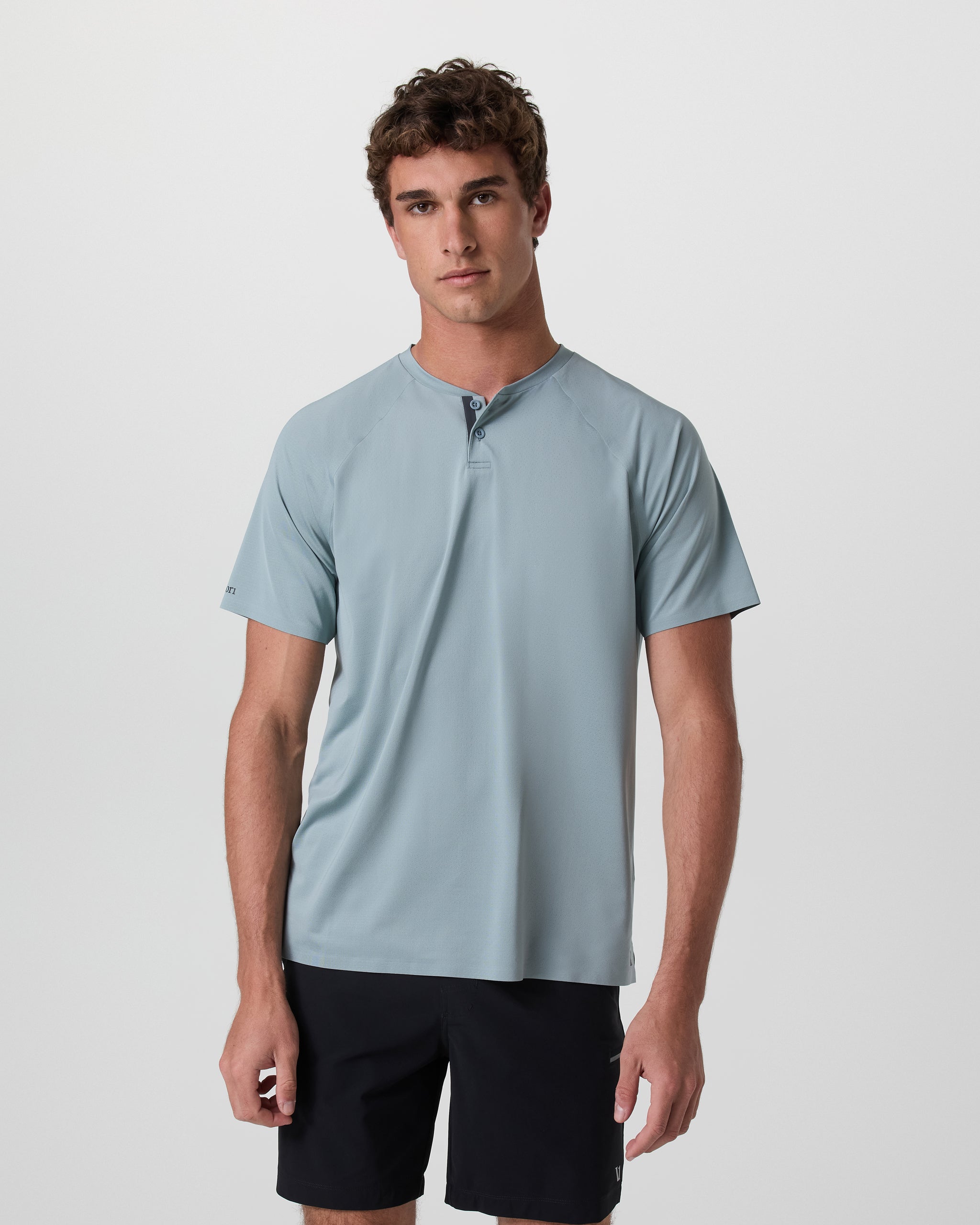 Short Sleeve Viewpoint Henley | Mist