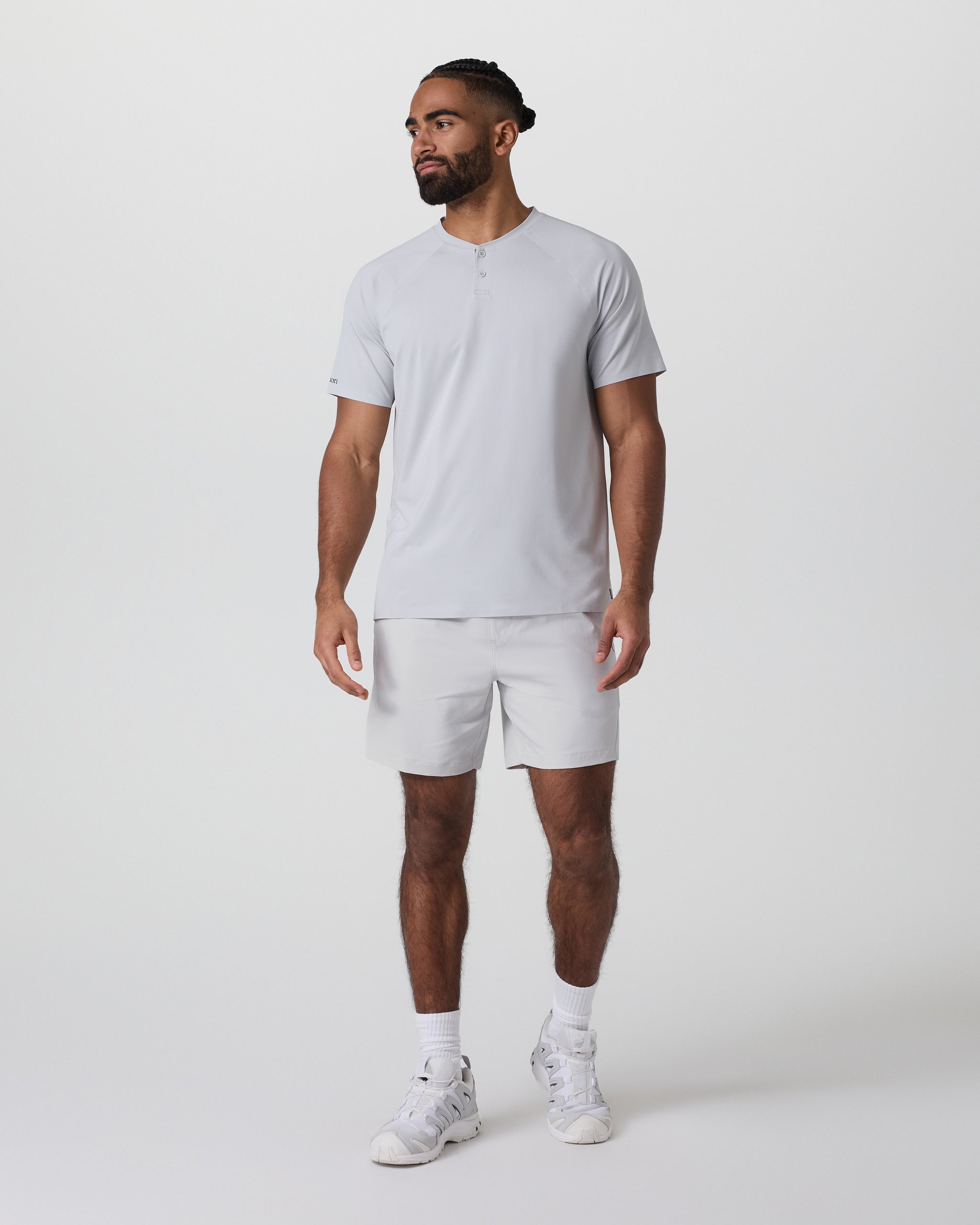 Short Sleeve Viewpoint Henley | Sky Grey
