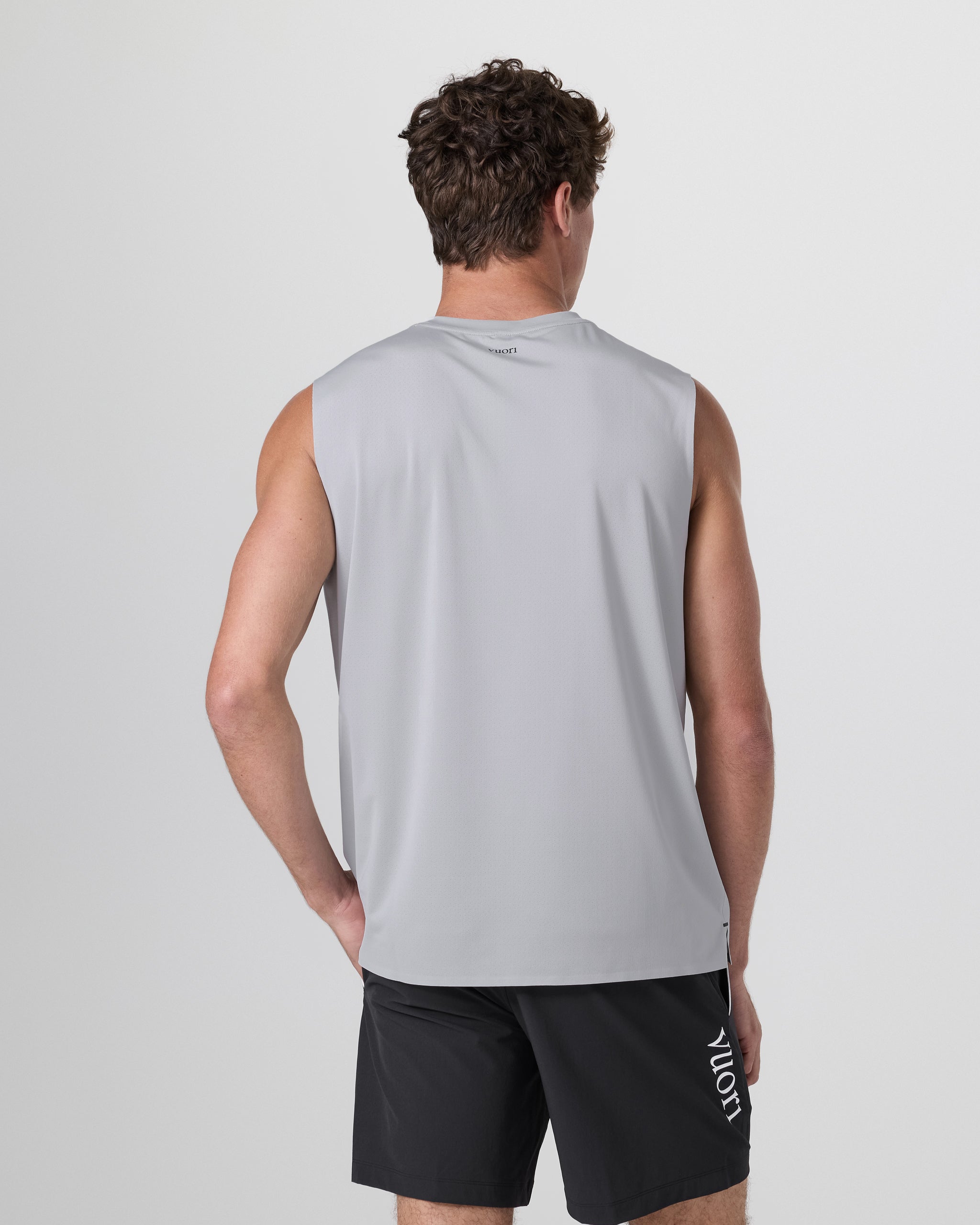 Viewpoint Muscle Tank | Sky Grey