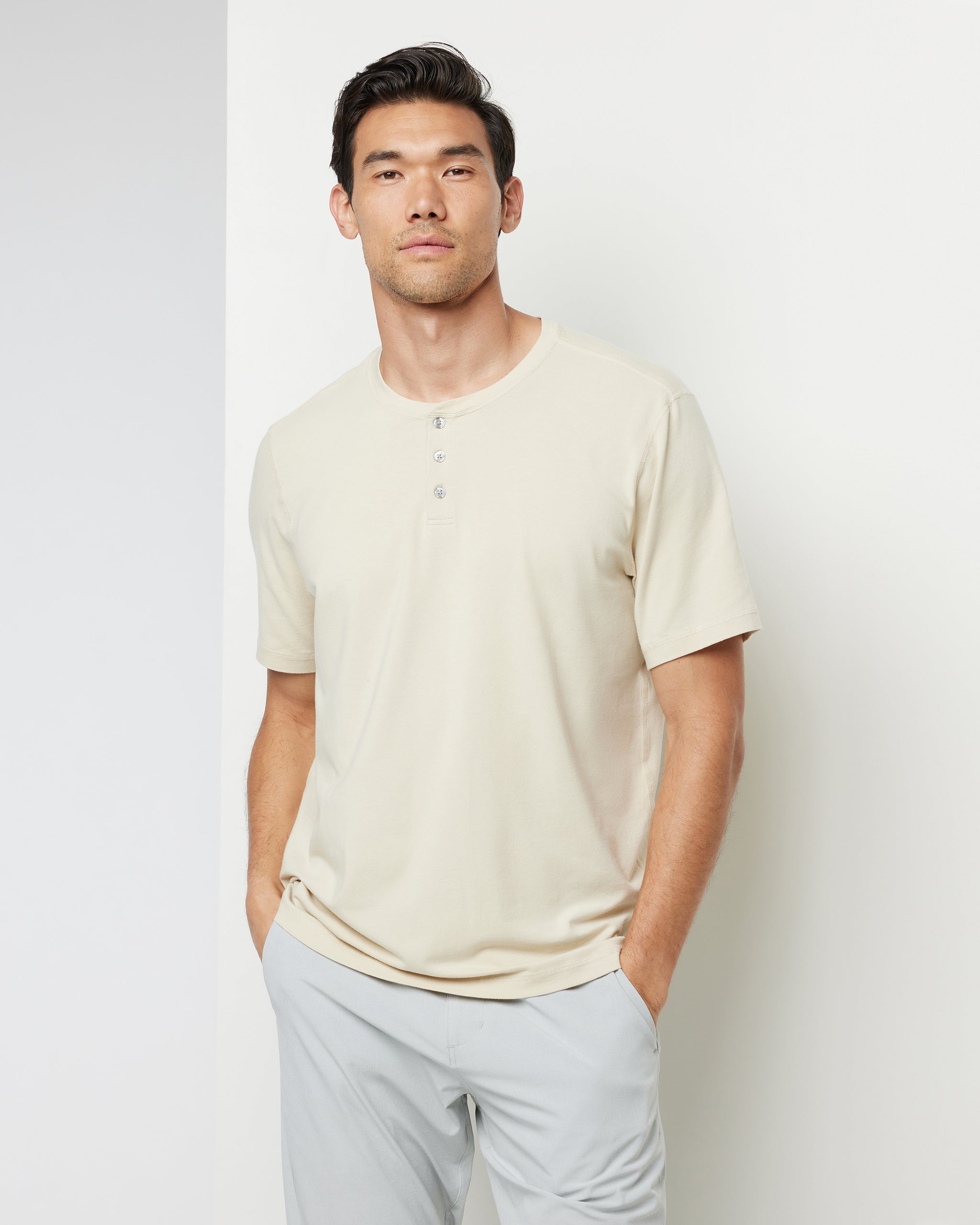 Short Sleeve Tuvalu Henley | Cashew