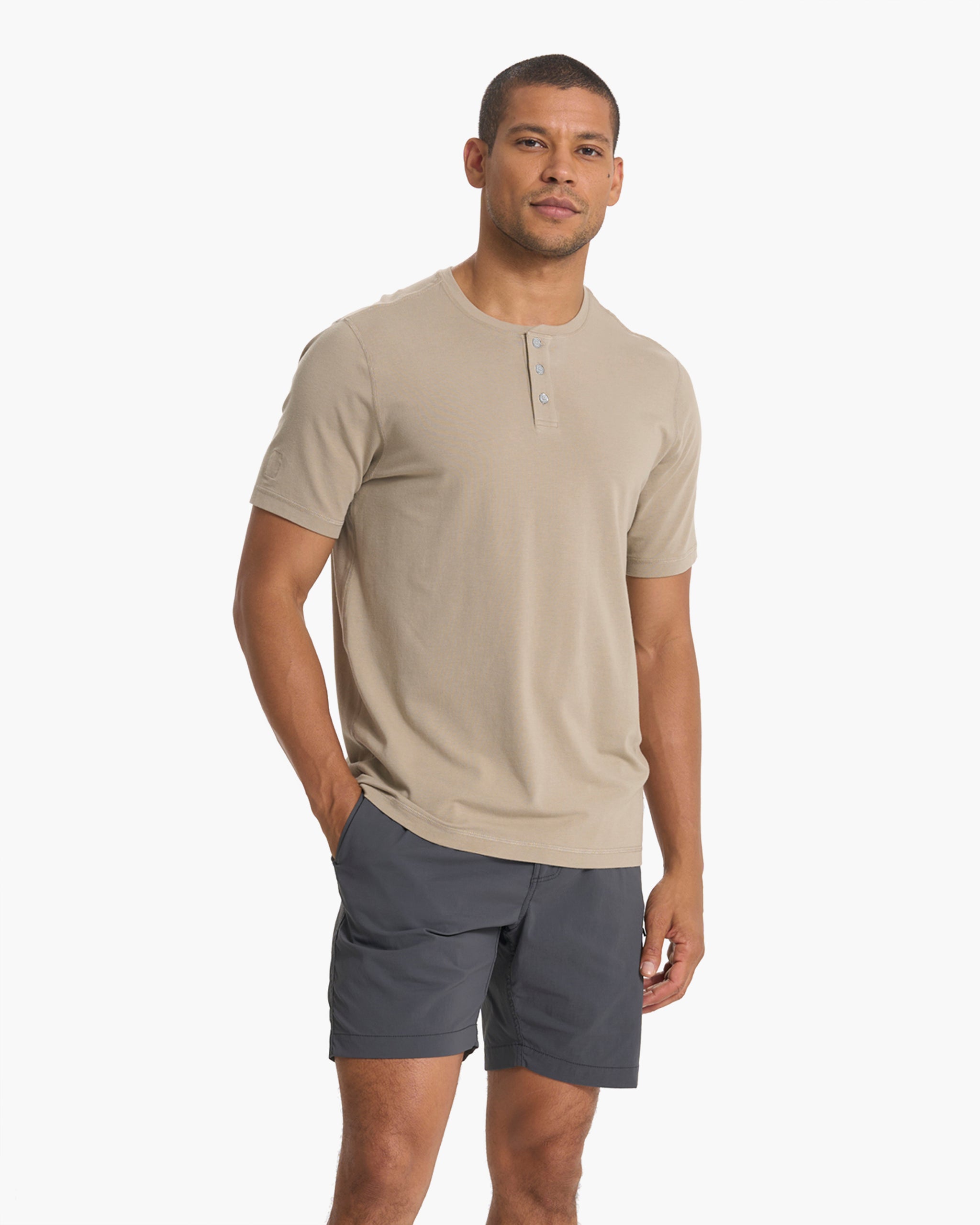 Short Sleeve Tuvalu Henley | Gravel