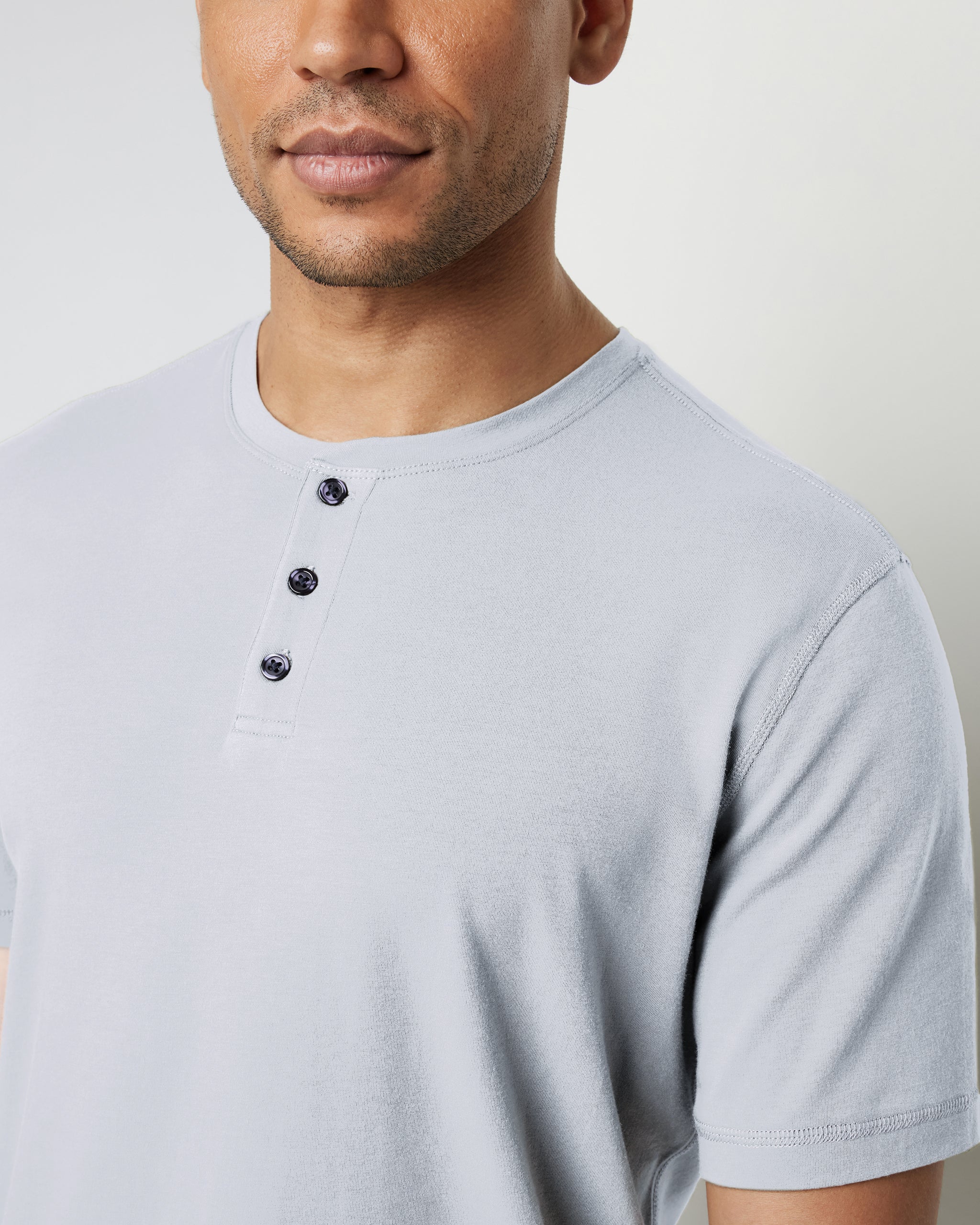 Short-Sleeve Tuvalu Henley | Frost Grey