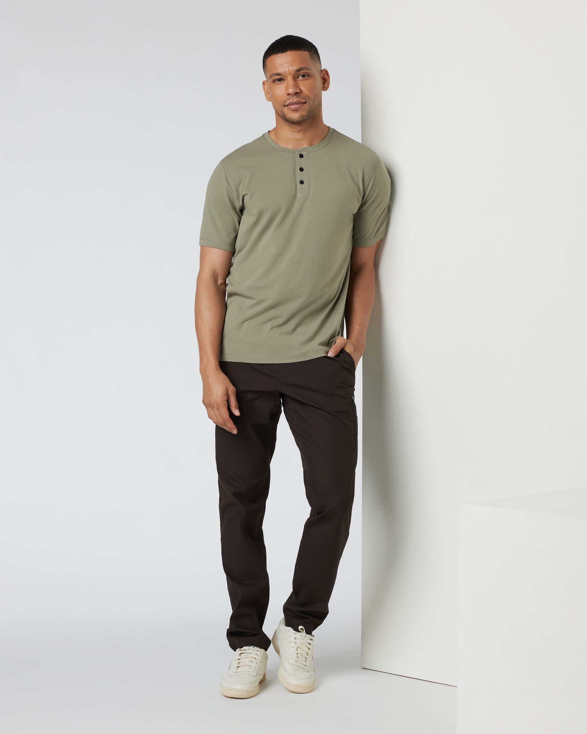 Short-Sleeve Tuvalu Henley | Metal