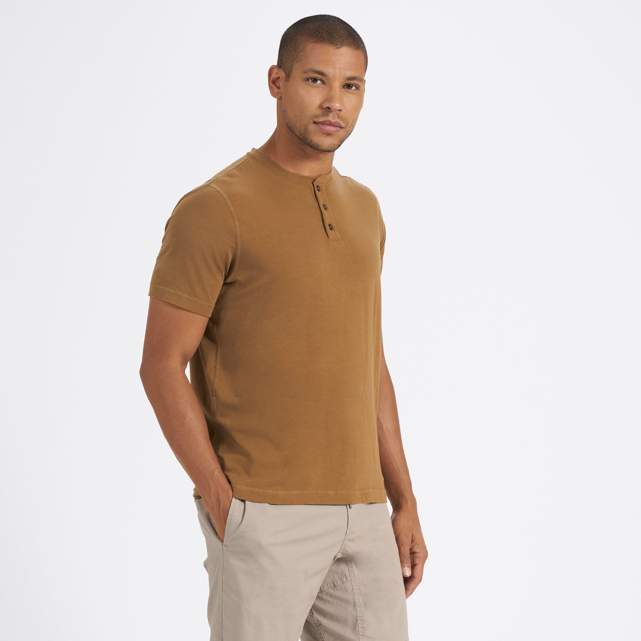 Short-Sleeve Tuvalu Henley | Tobacco