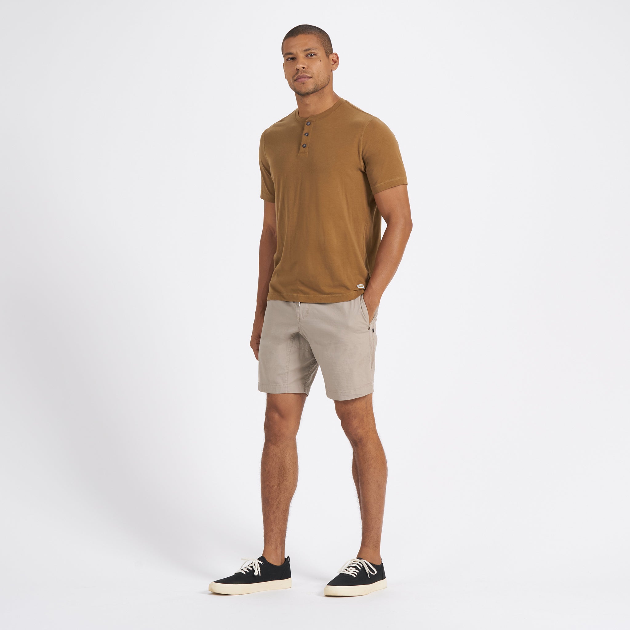 Short-Sleeve Tuvalu Henley | Tobacco