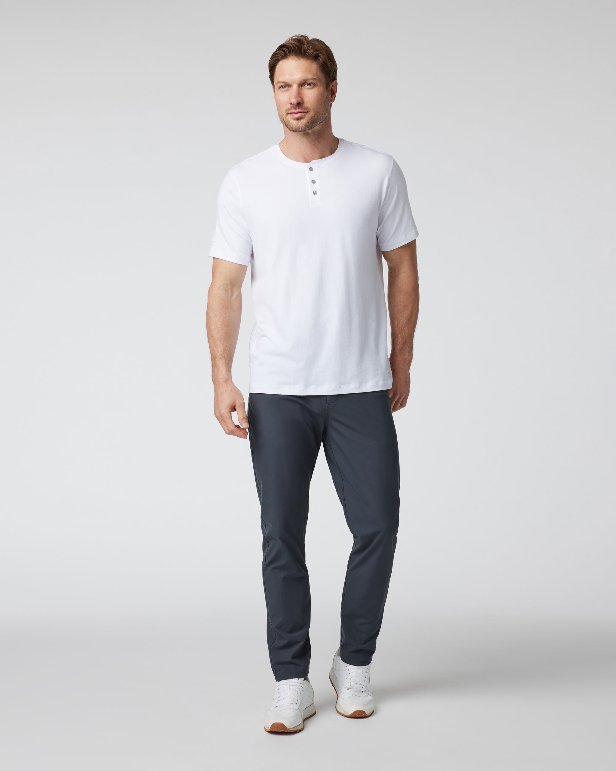 Short-Sleeve Tuvalu Henley | White