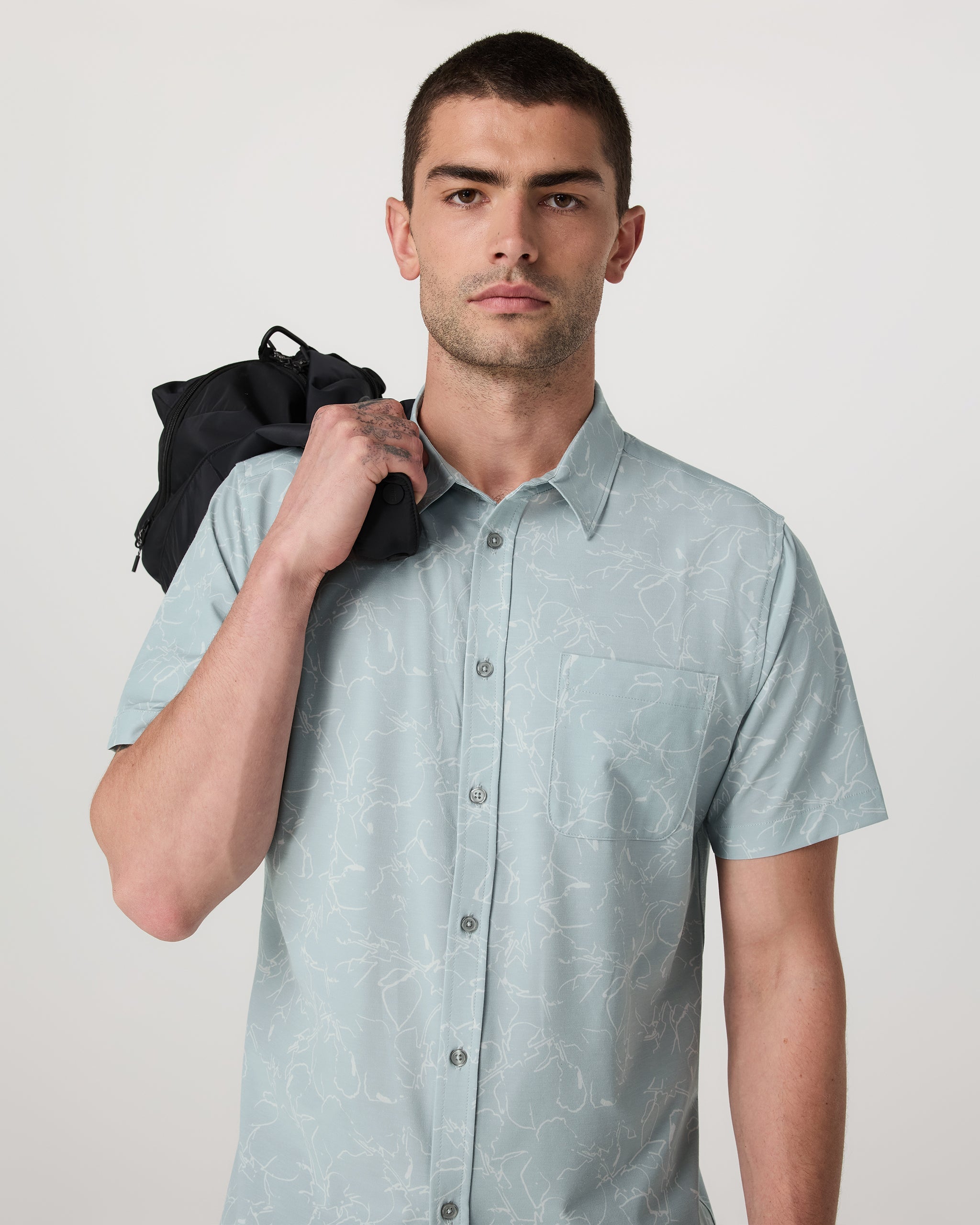 Short Sleeve Bridge Button Down | Chalk Blue Drawn