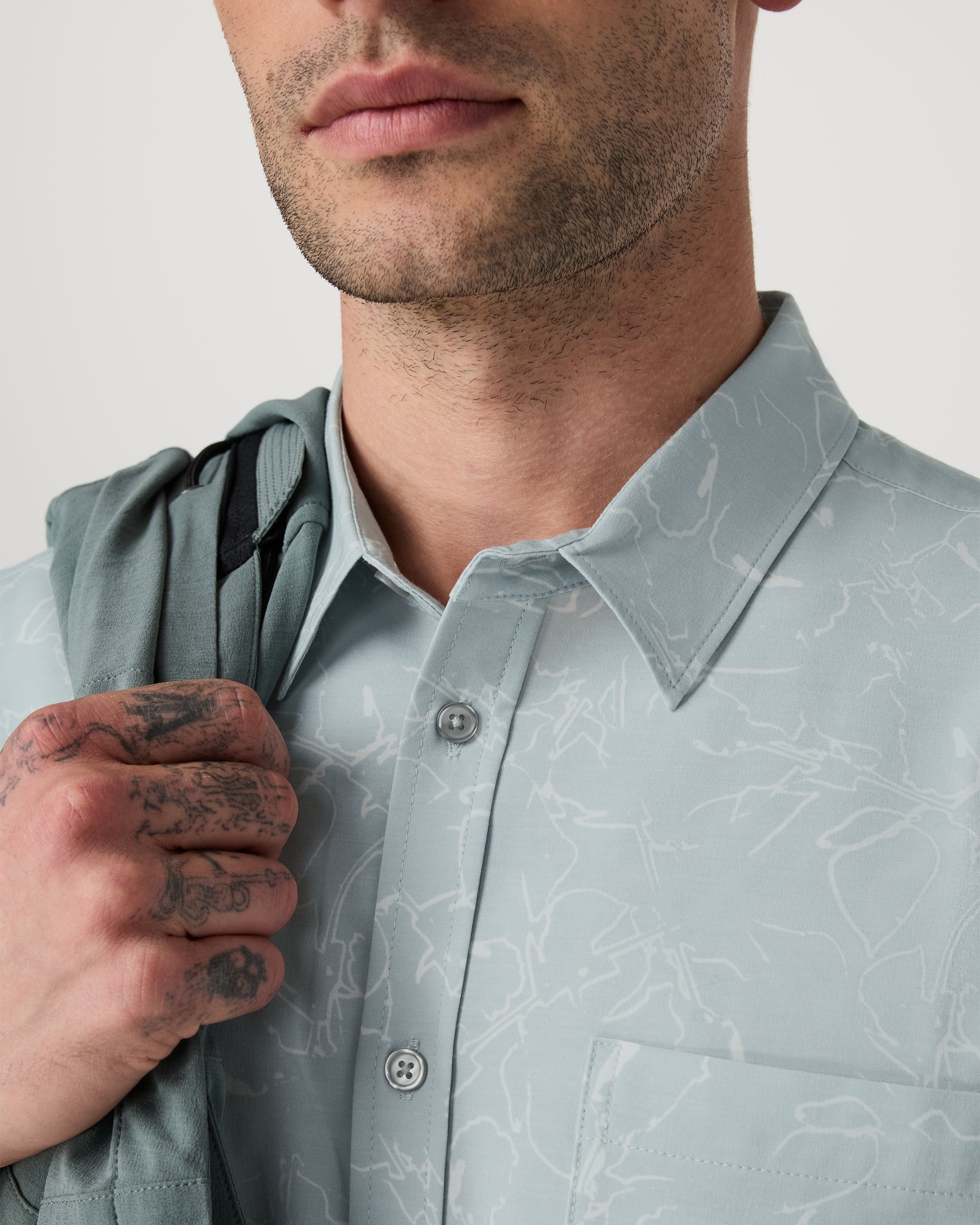 Short Sleeve Bridge Button Down | Chalk Blue Drawn