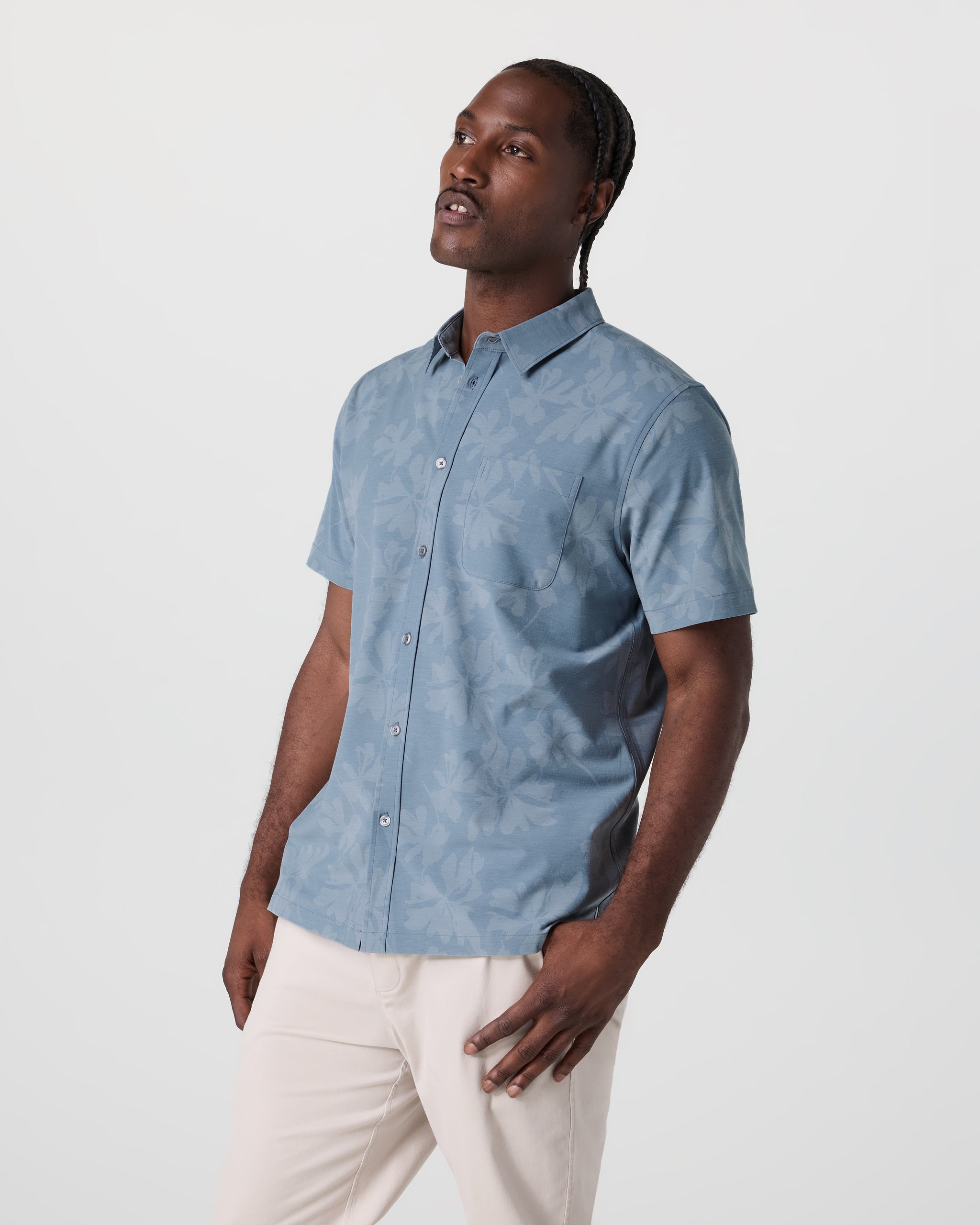 Short Sleeve Bridge Button Down | Dusty Blue Plumeria