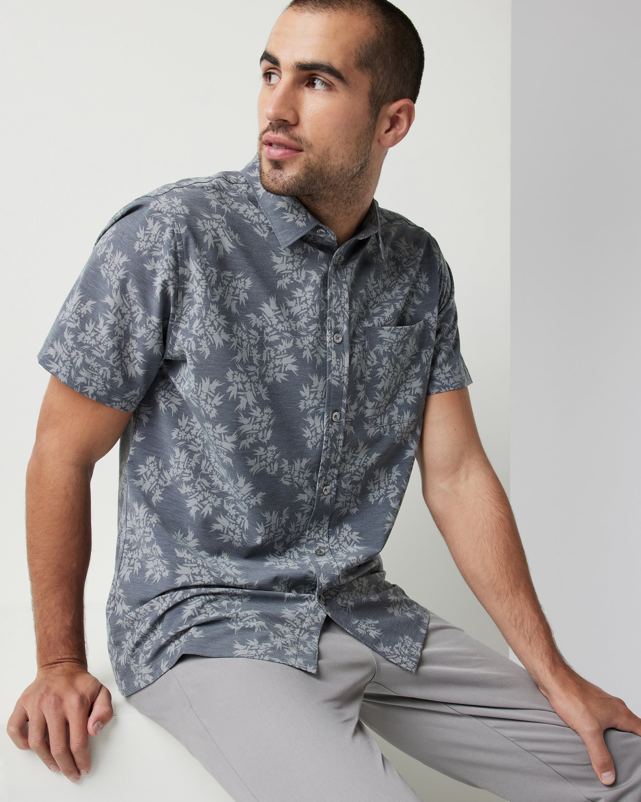 Short-Sleeve Bridge Button Down | Shiitake Vista