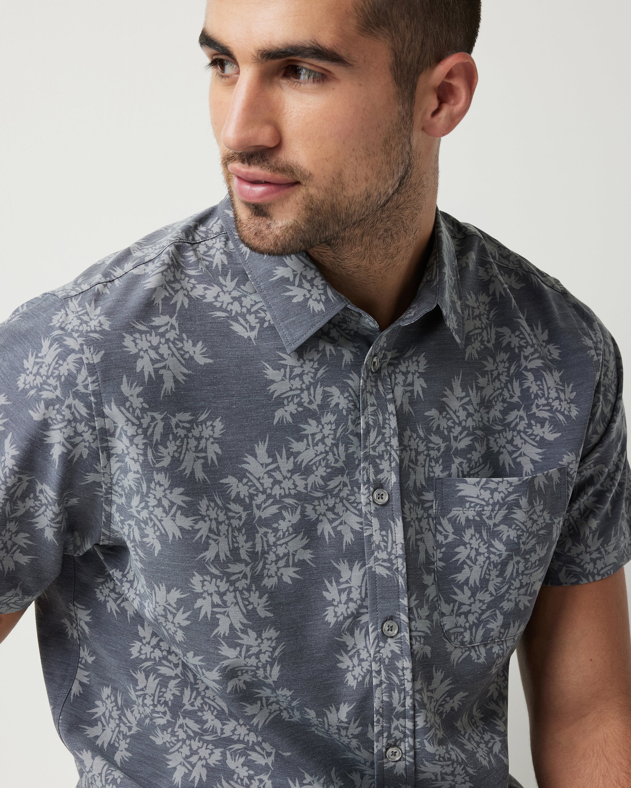 Short-Sleeve Bridge Button Down | Shiitake Vista