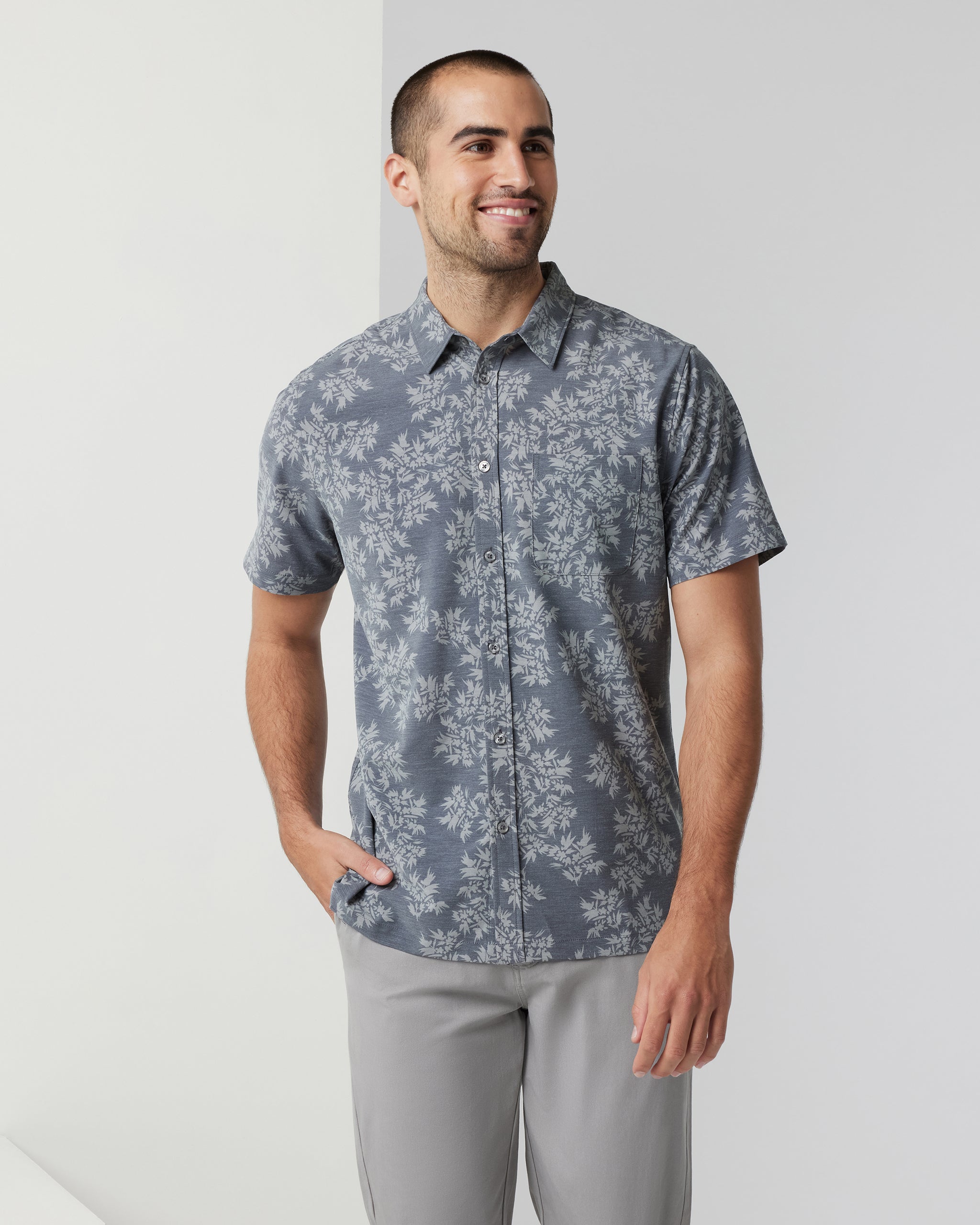 Short-Sleeve Bridge Button Down | Shiitake Vista