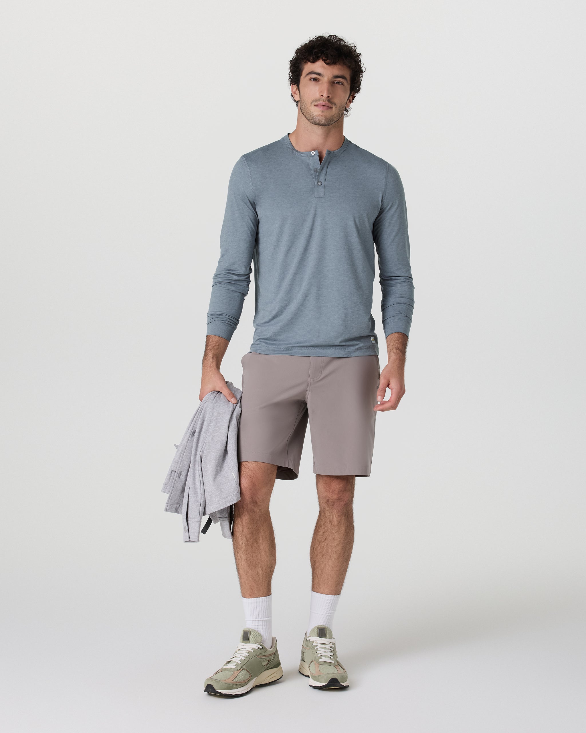 Long Sleeve Ease Performance Henley | Dusty Blue Heather