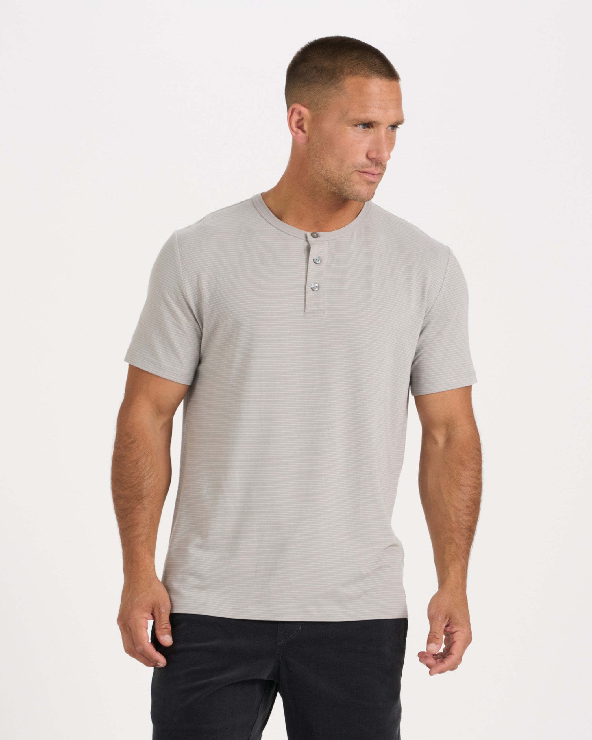 Linear Henley | Fog
