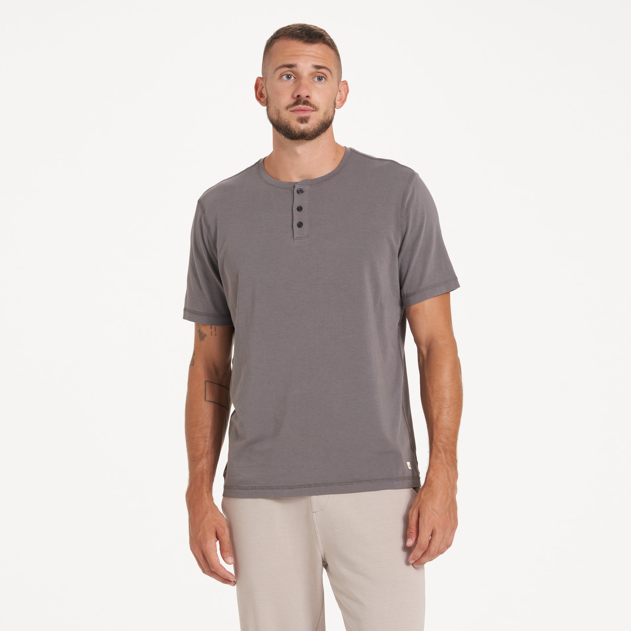 Short-Sleeve Tuvalu Henley | Smoke