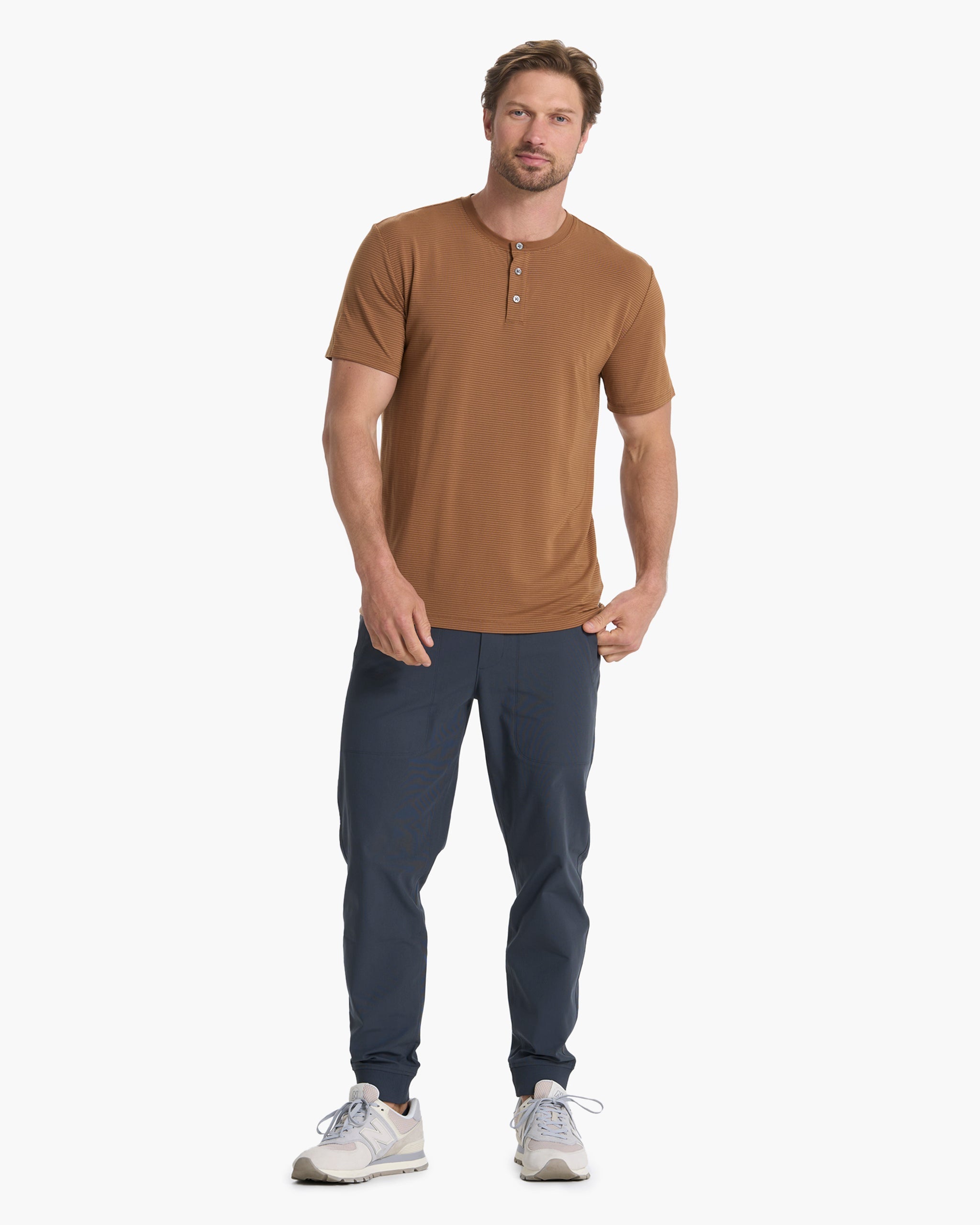 Linear Henley | Rum