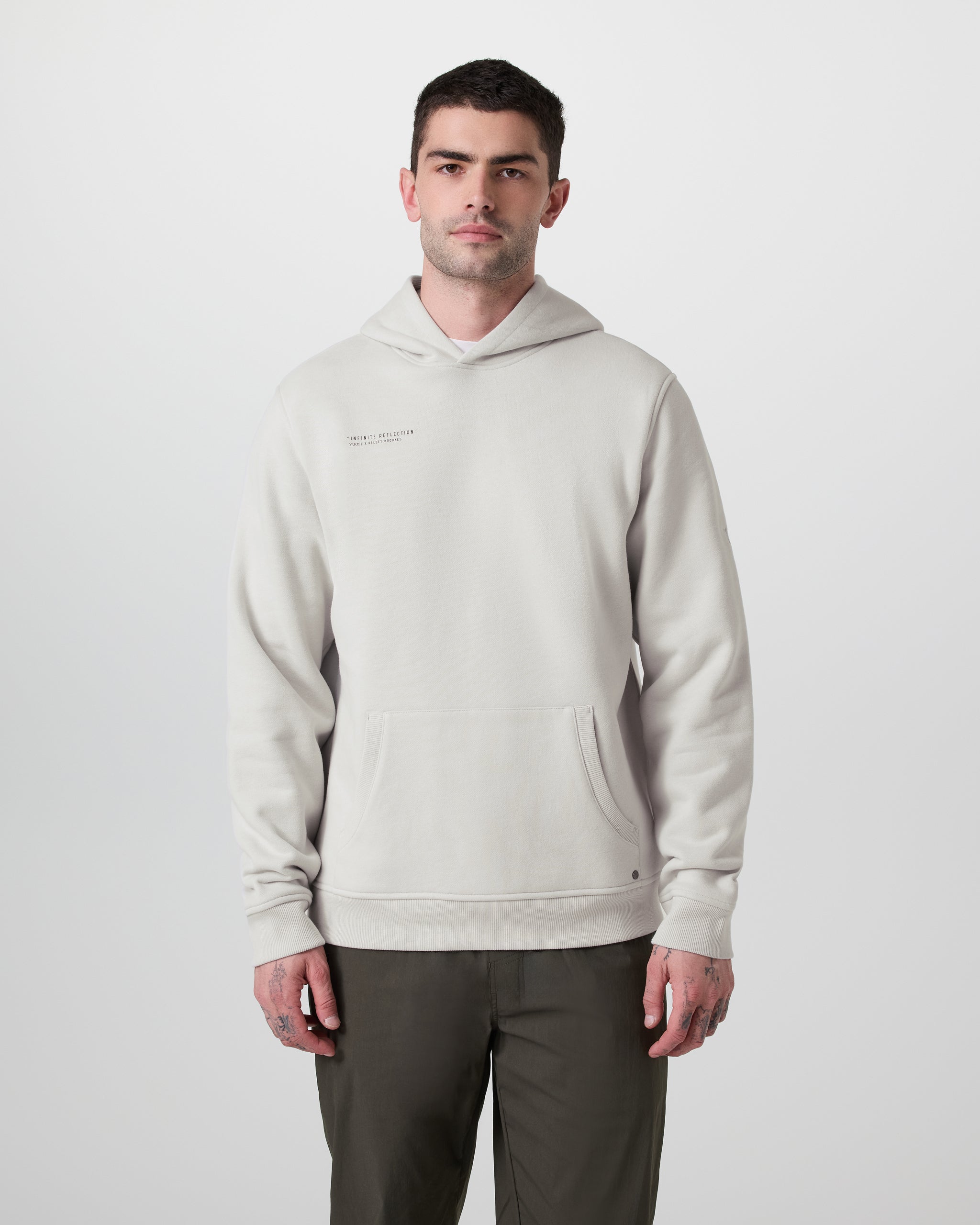 Seaside Pullover Hoodie - Vuori x Kelsey Brookes | Winter Grey