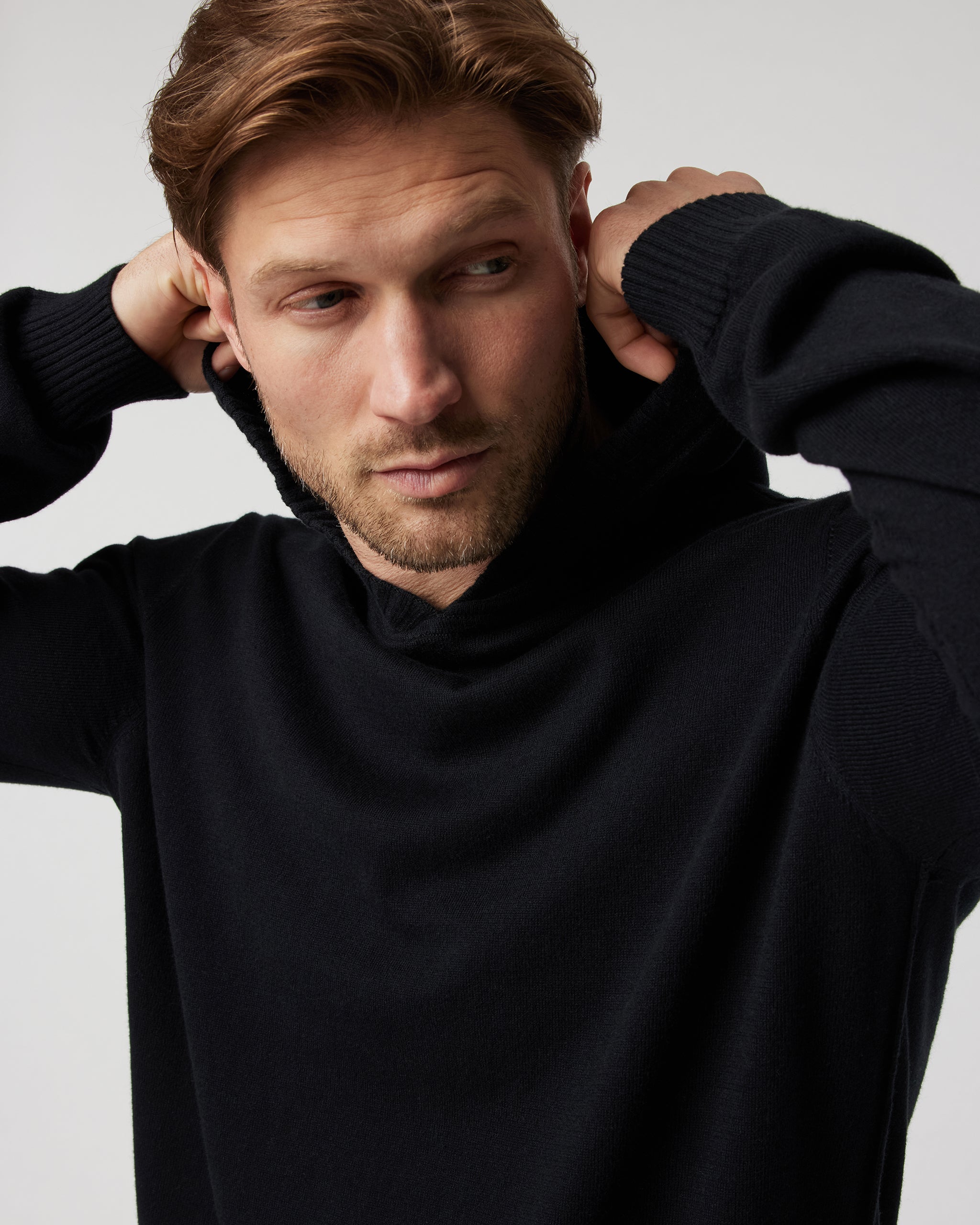 Fluent Sweater Hoodie | Black