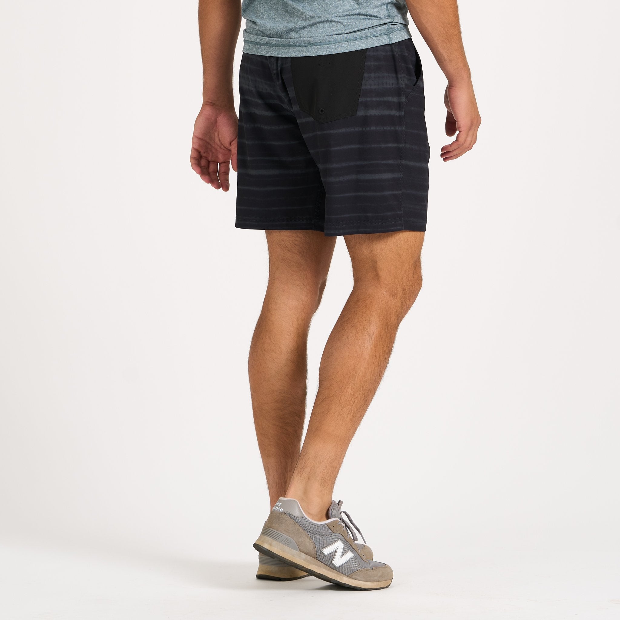 Kore Short Lined 7" | Black Shibori Stripe