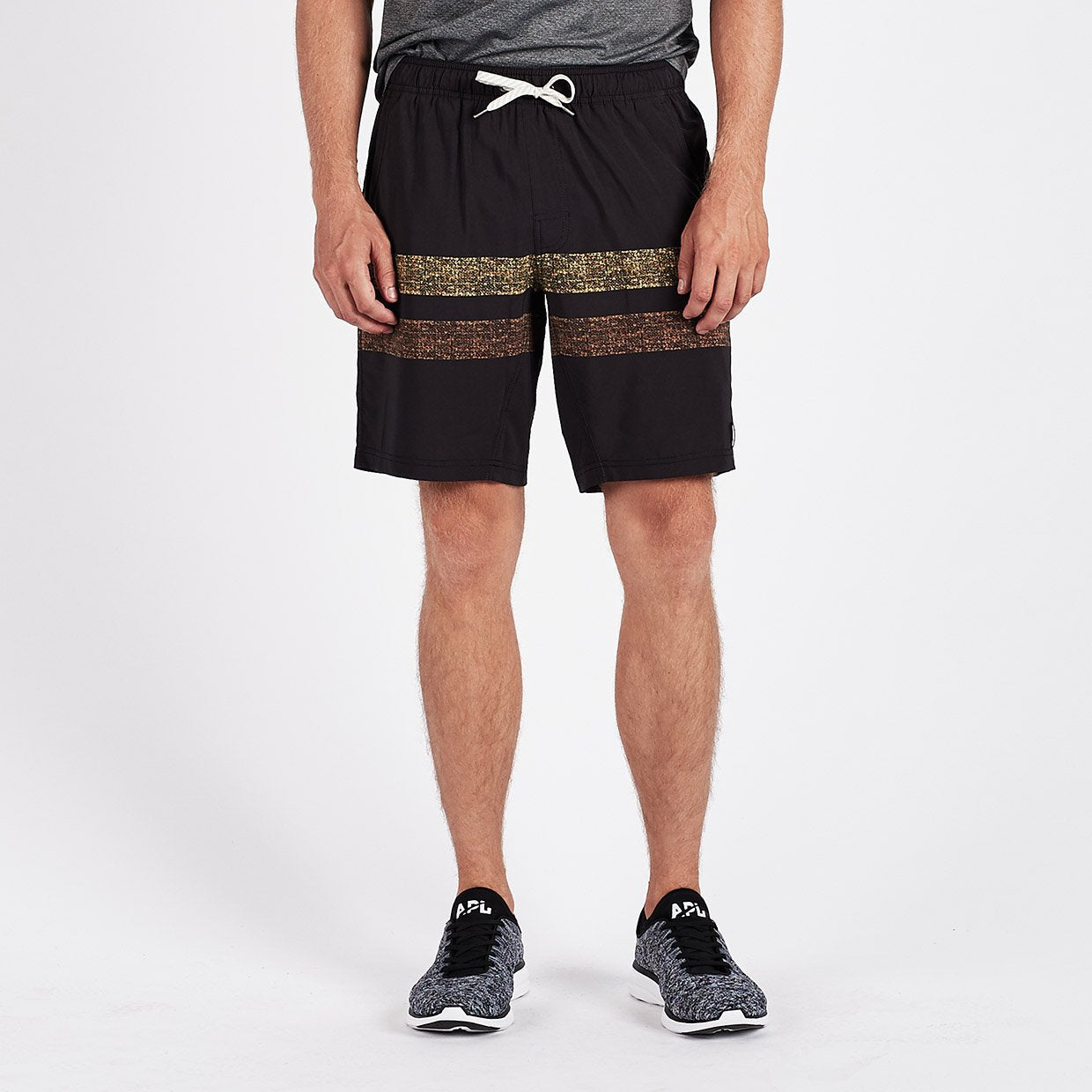 Kore Short | Black Saffron Texture
