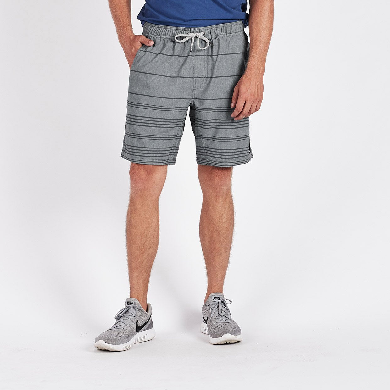 Kore Short | Grey Linen Stripe