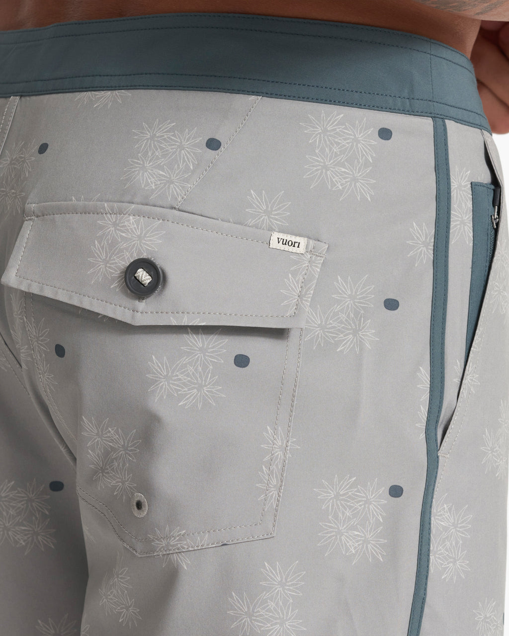 Cruise Boardshort | White Sage Desert Bloom