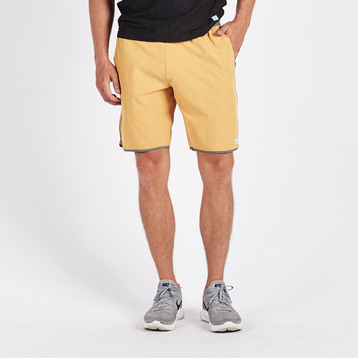 Banks Short | Saffron Linen Texture