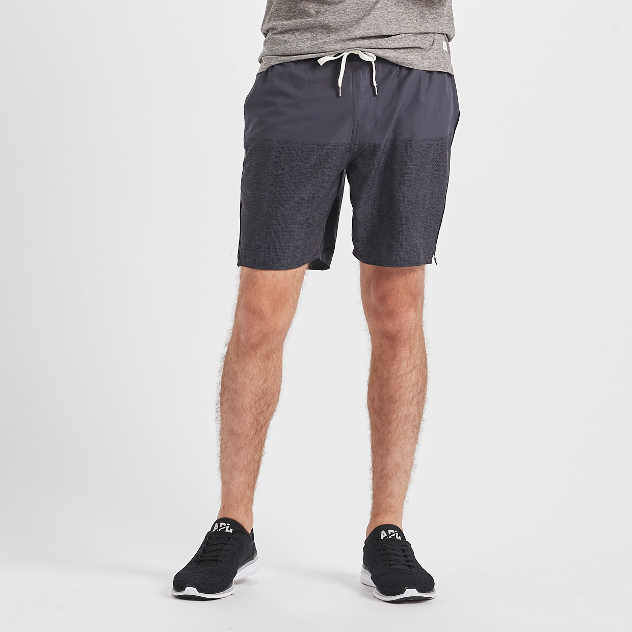 Trail Short | Charcoal Texture