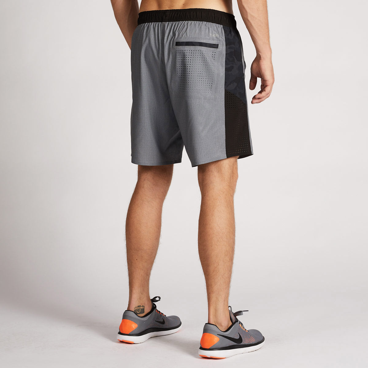 Future Short | Heather Grey / Black Camo