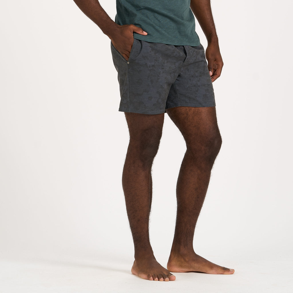 Cape Short | Black Camo Flower