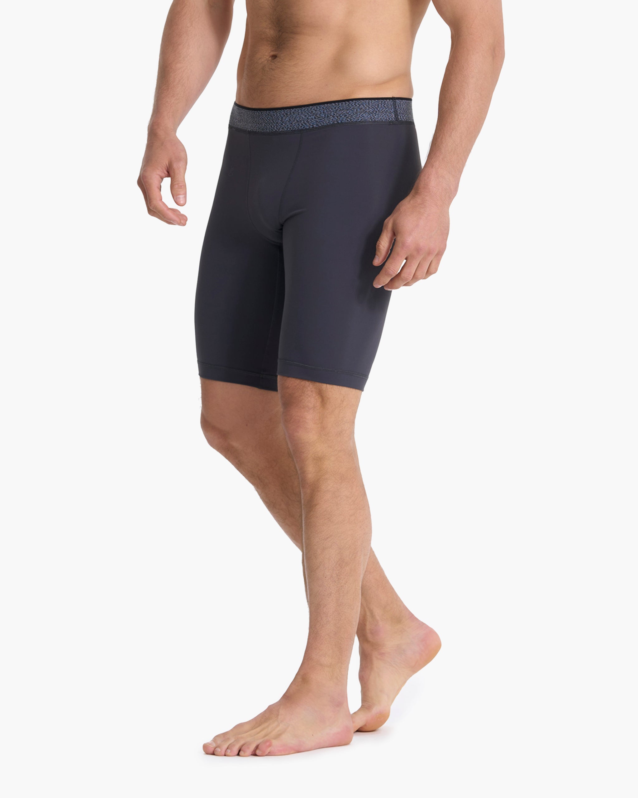 Limitless Compression Short | Charcoal